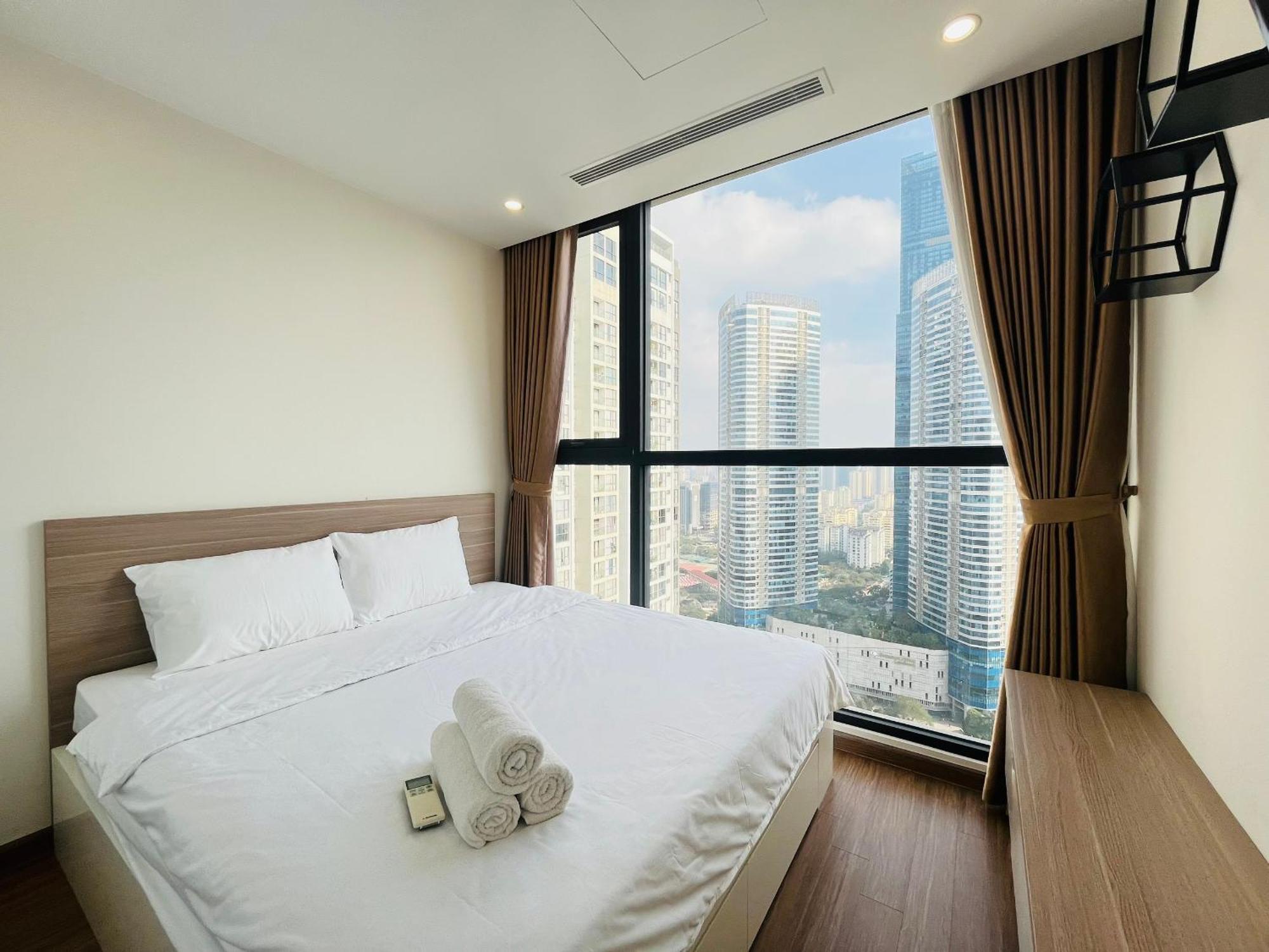 Vinhomes Skylake - 1,2,3 Beds - Fullhouse/ Spacious Apartment