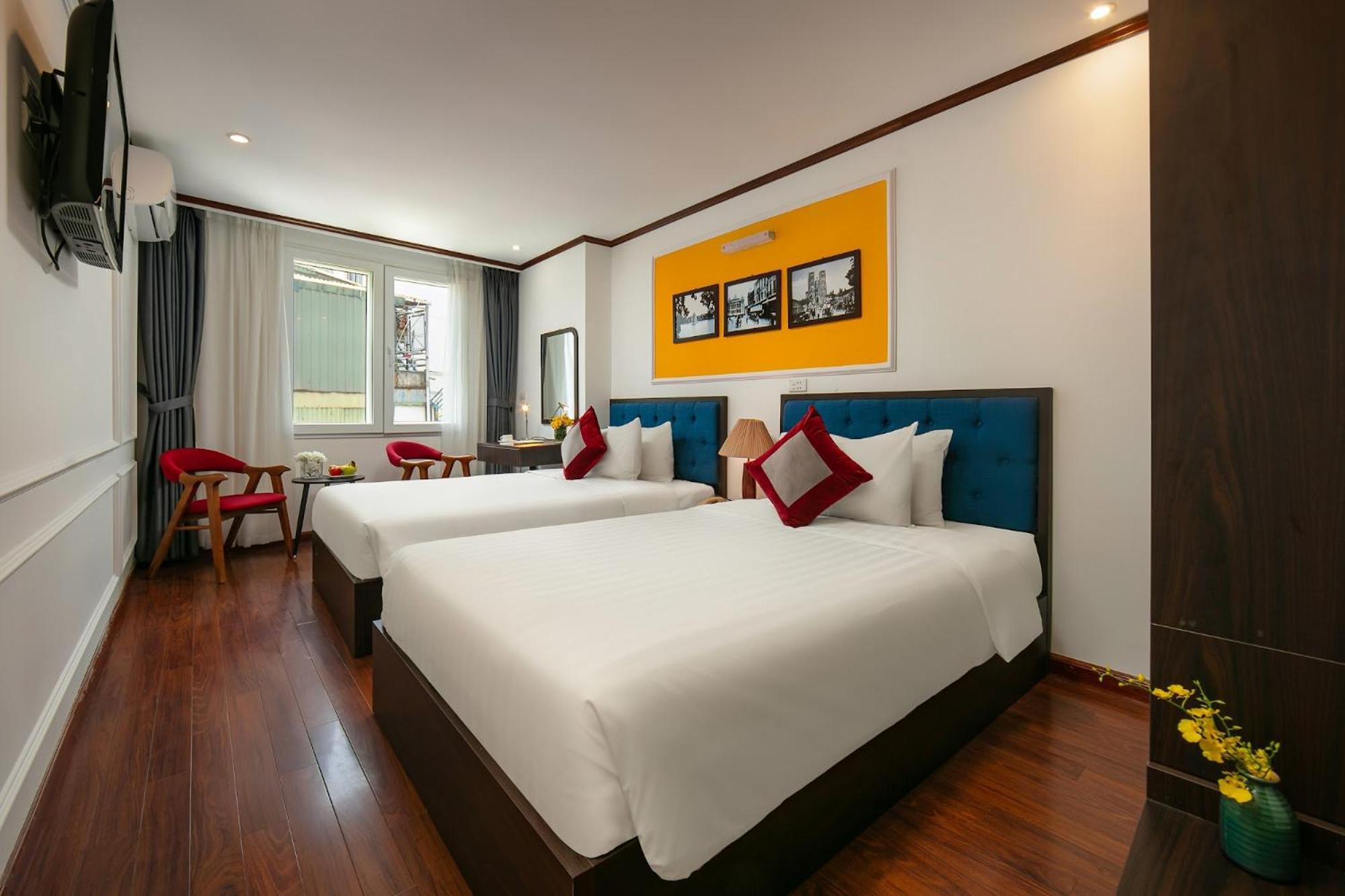 Silk Flower & Hotel Hanoi