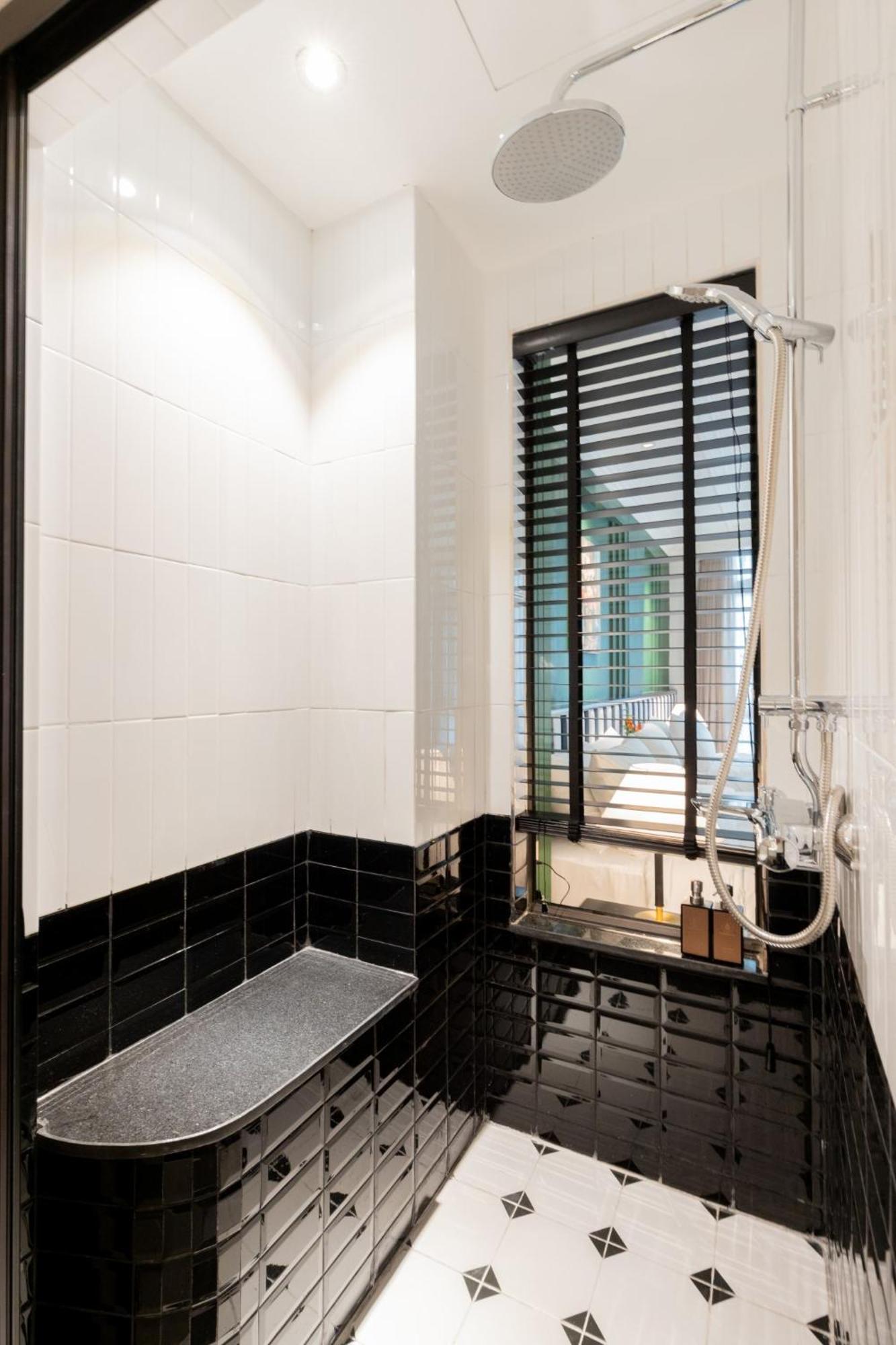 Hotel Sword Hanoi