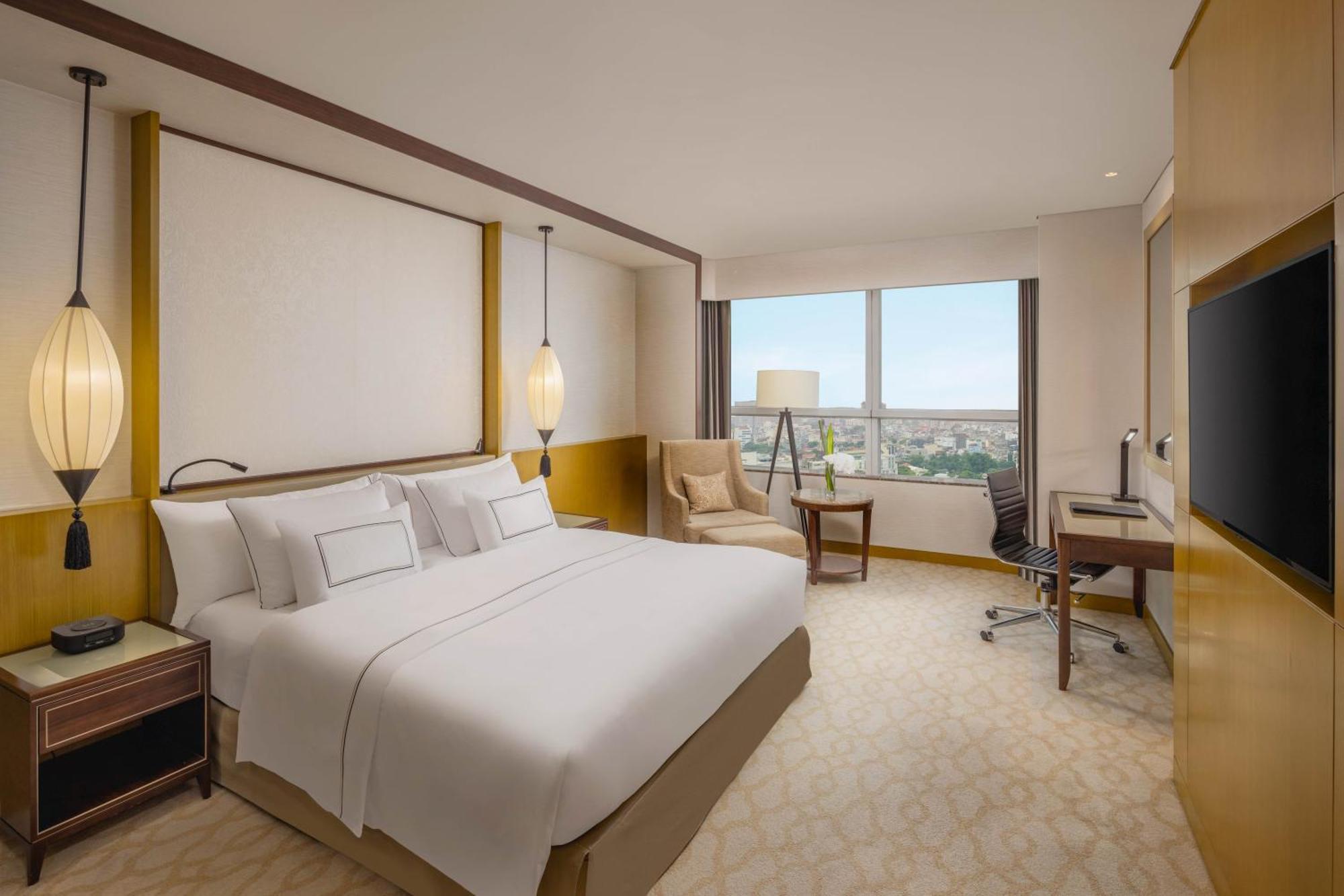 Melia 5* Hanoi