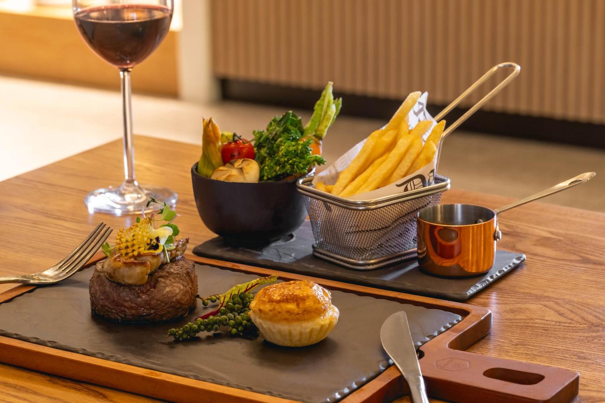 Melia Hotel 5*