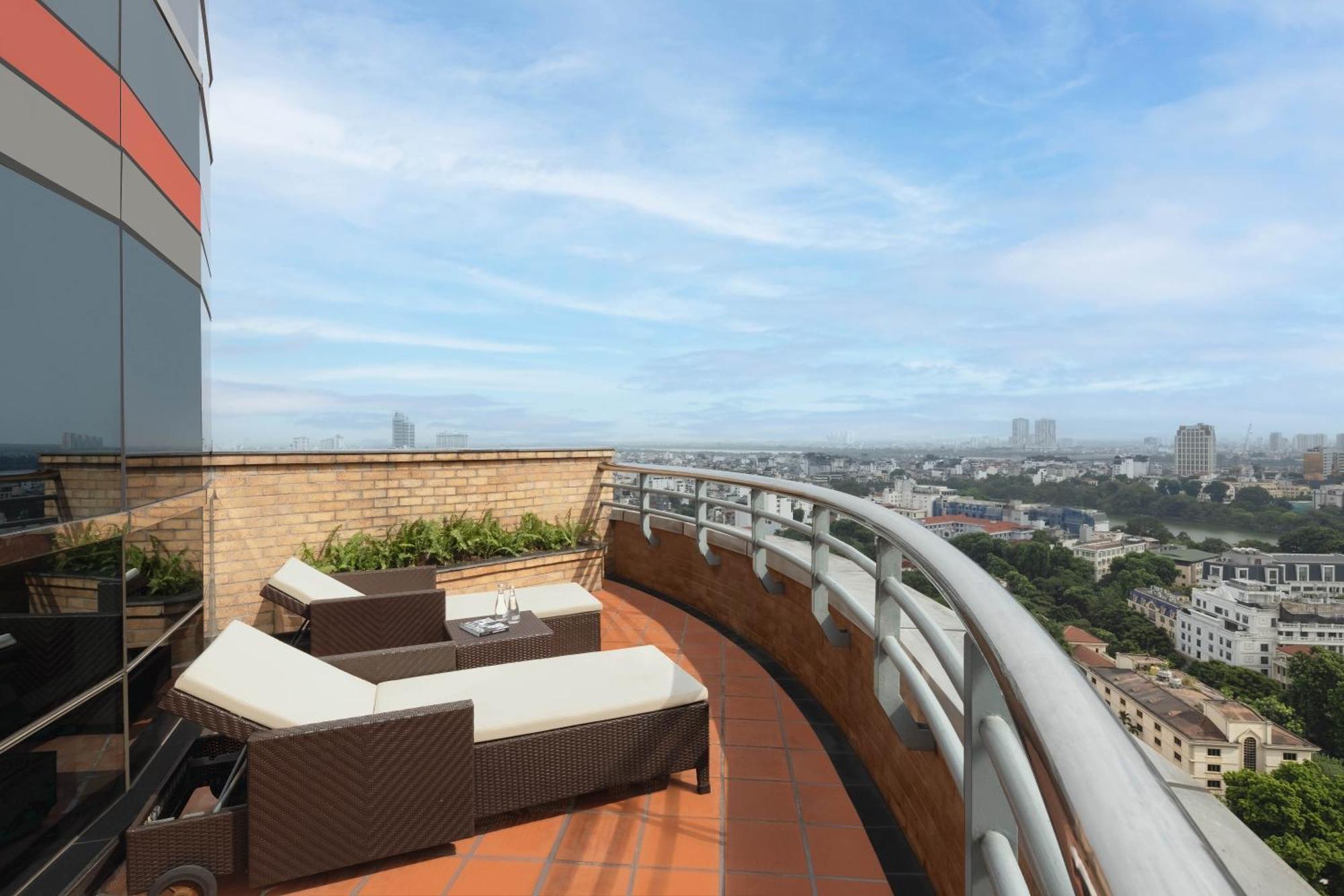 Melia 5* Hanoi