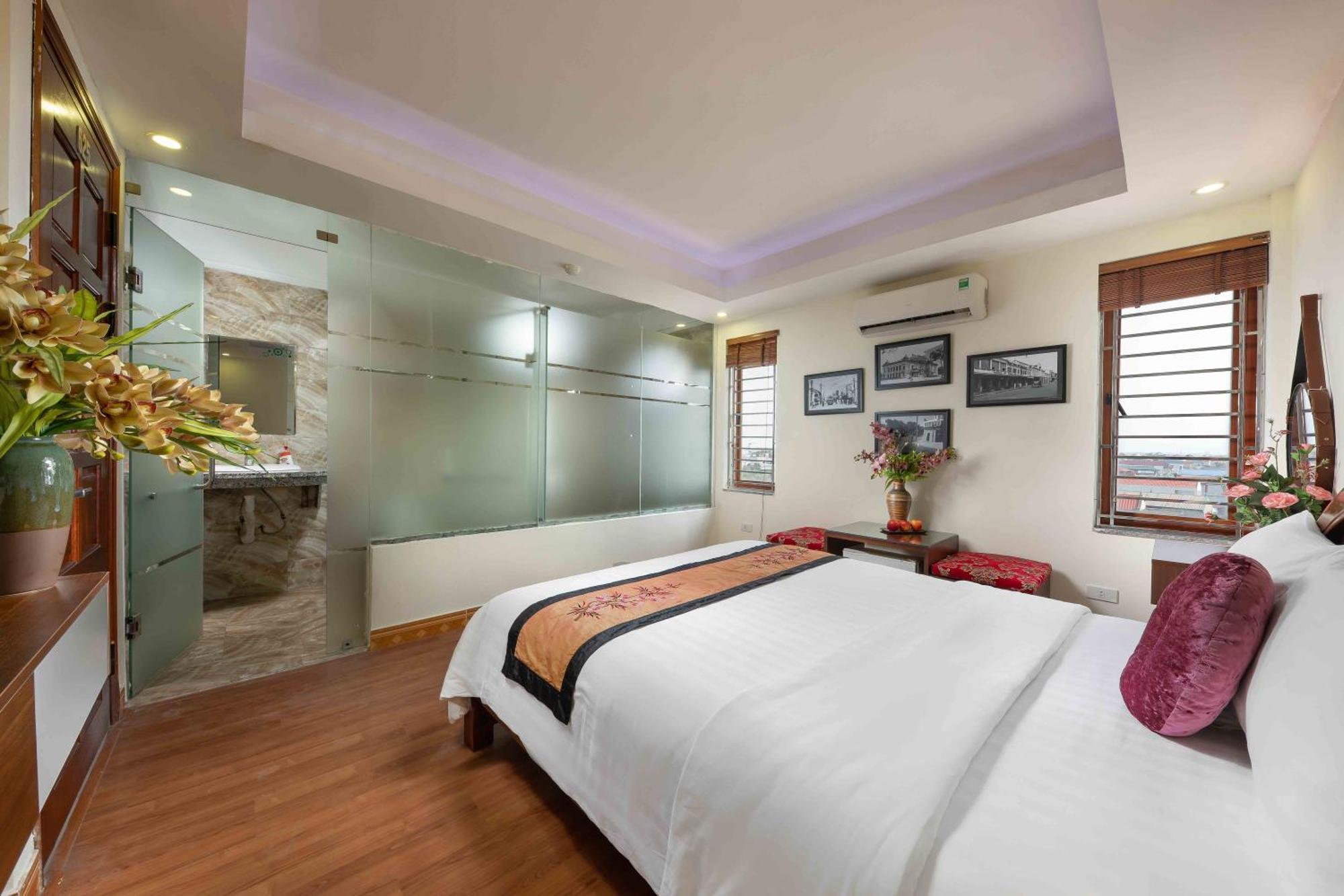 Viet Village & Travel Bed & Breakfast Hanoi