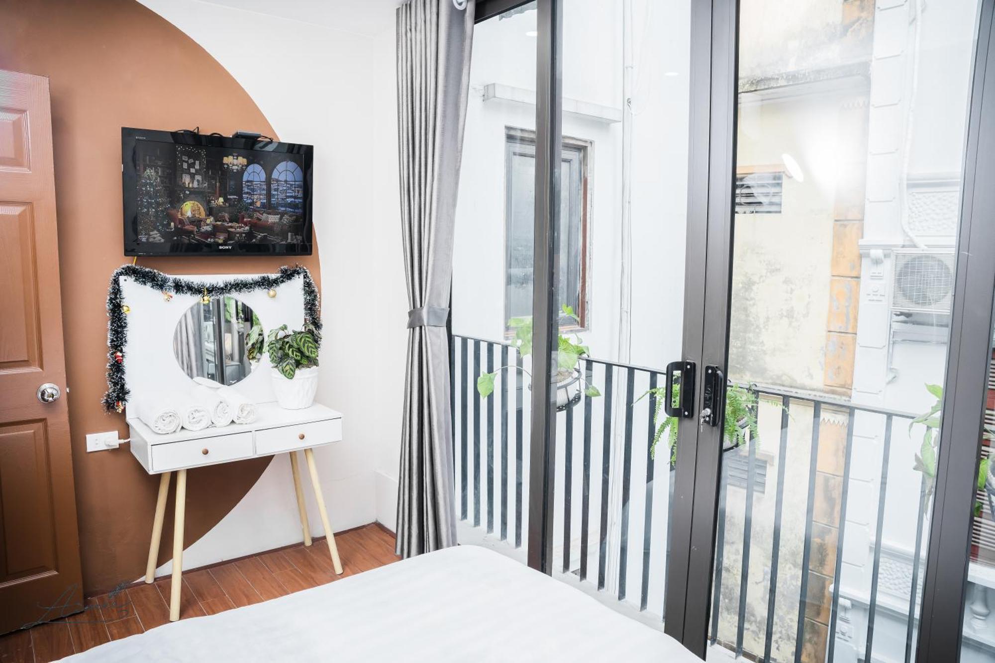 Khách sạn Aimeehouse - Trich Sai *