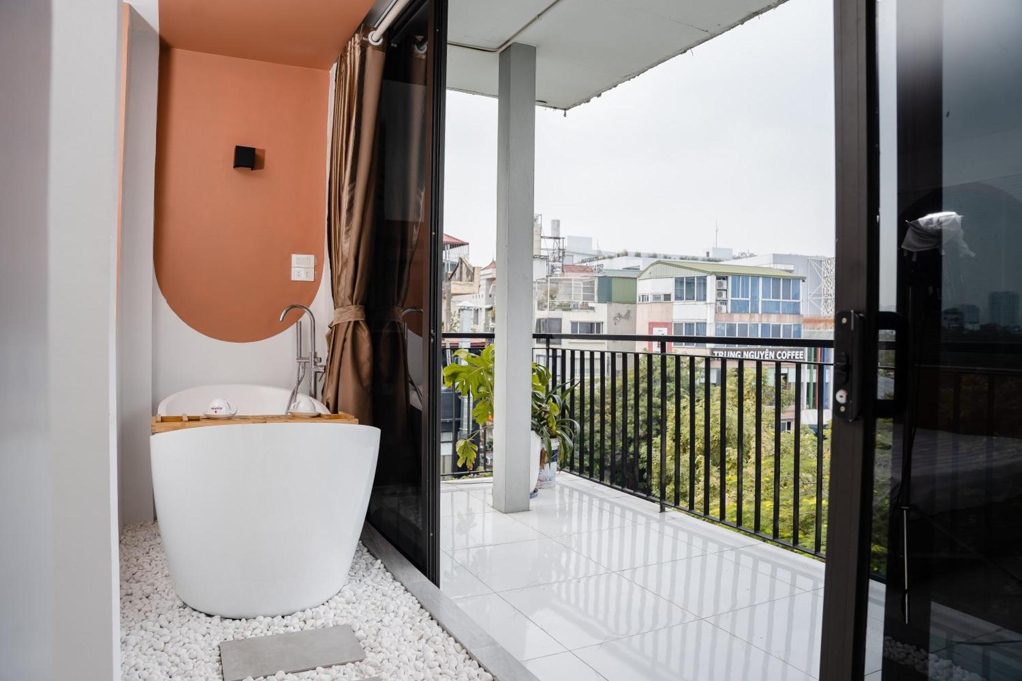 Khách sạn Aimeehouse - Trich Sai *