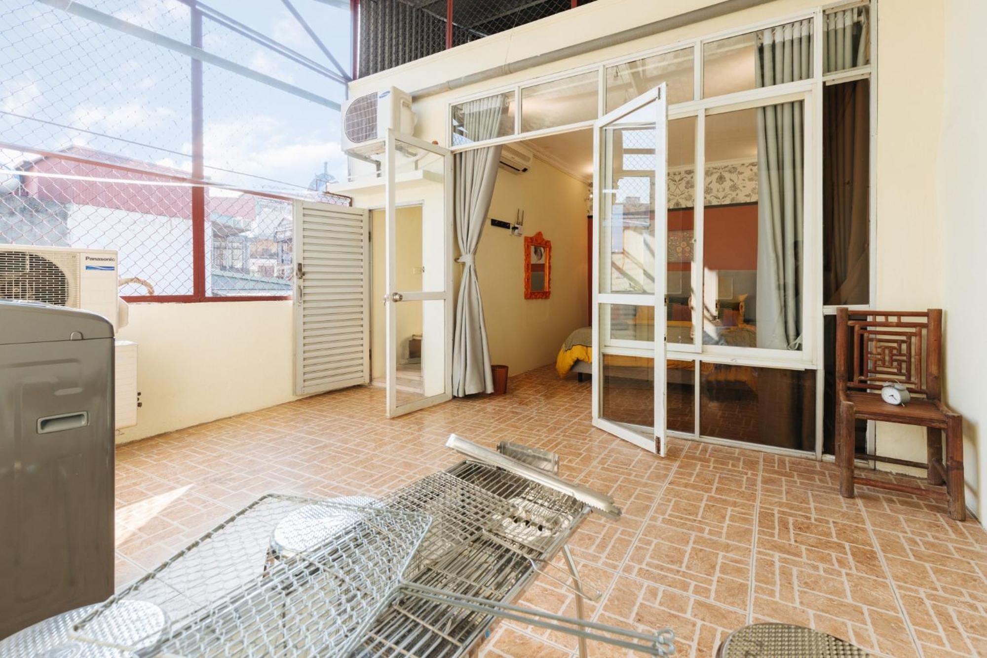 Apartment Near The Train Line,old Quarter, Bbq Large Terrace *