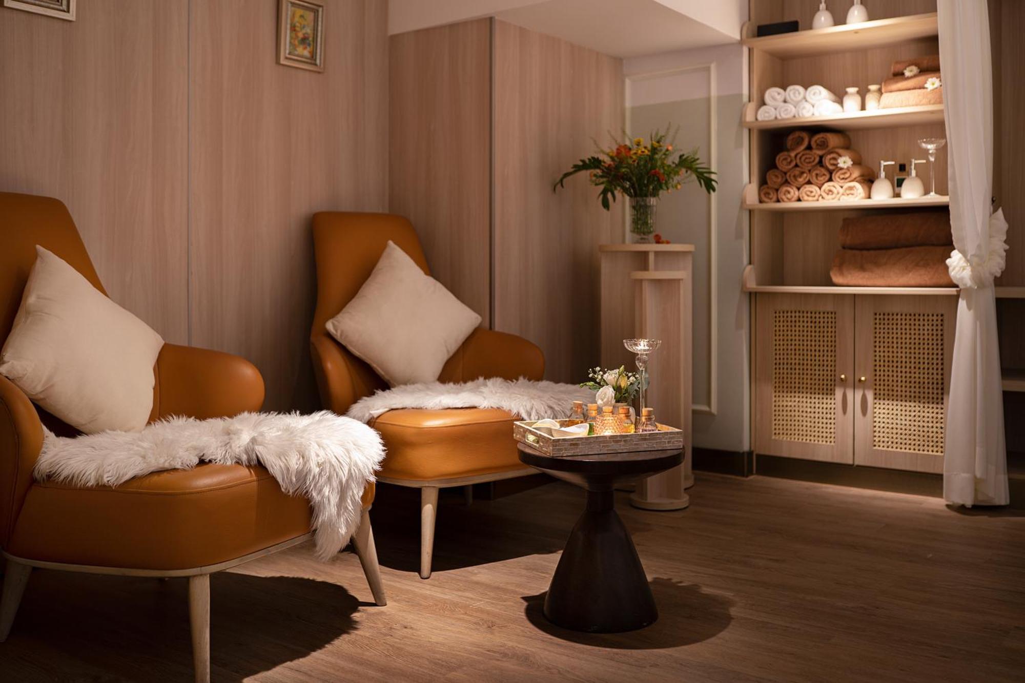 Le Jardin & Hotel Hanoi