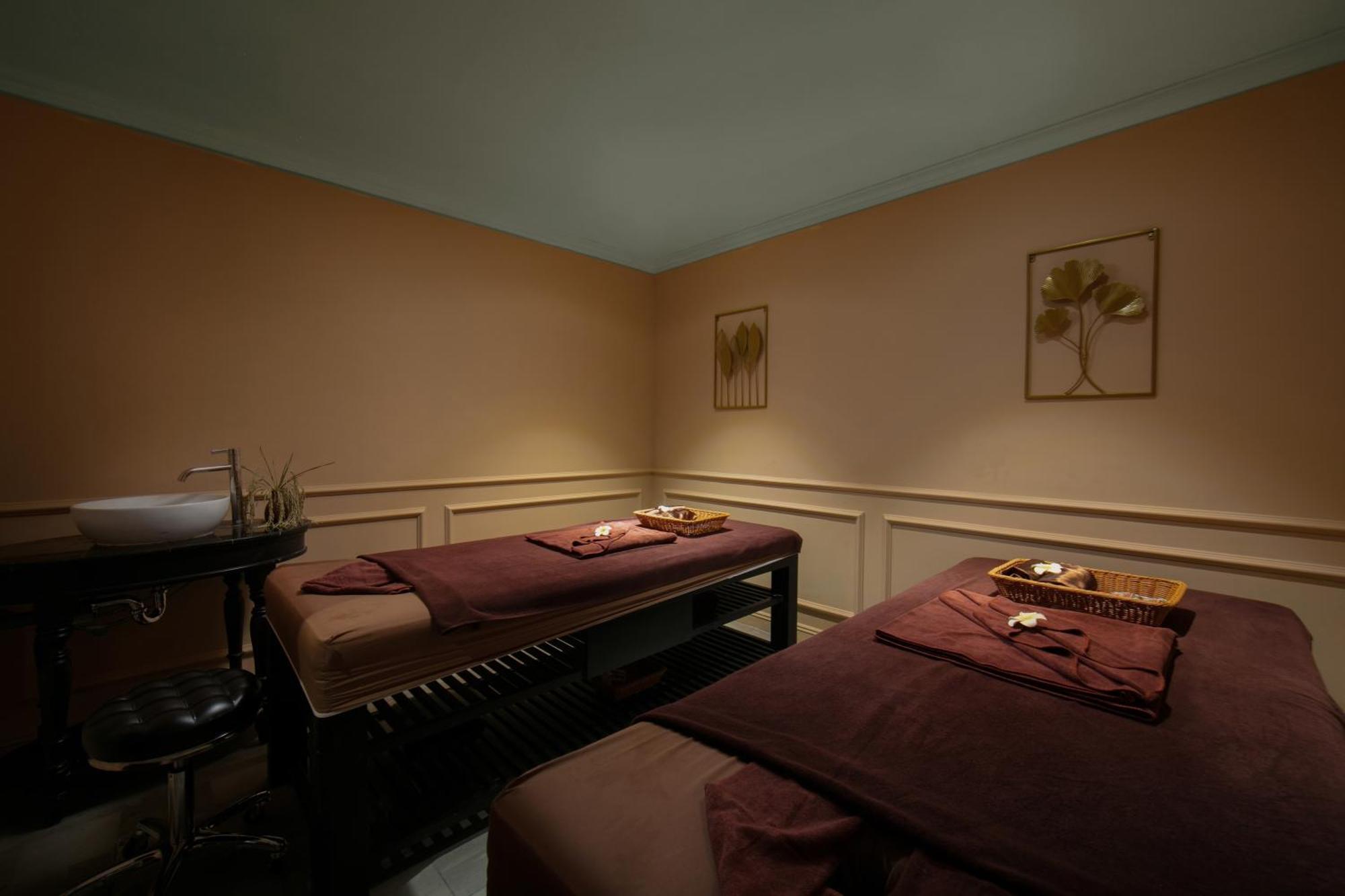 Gm Premium Hotel