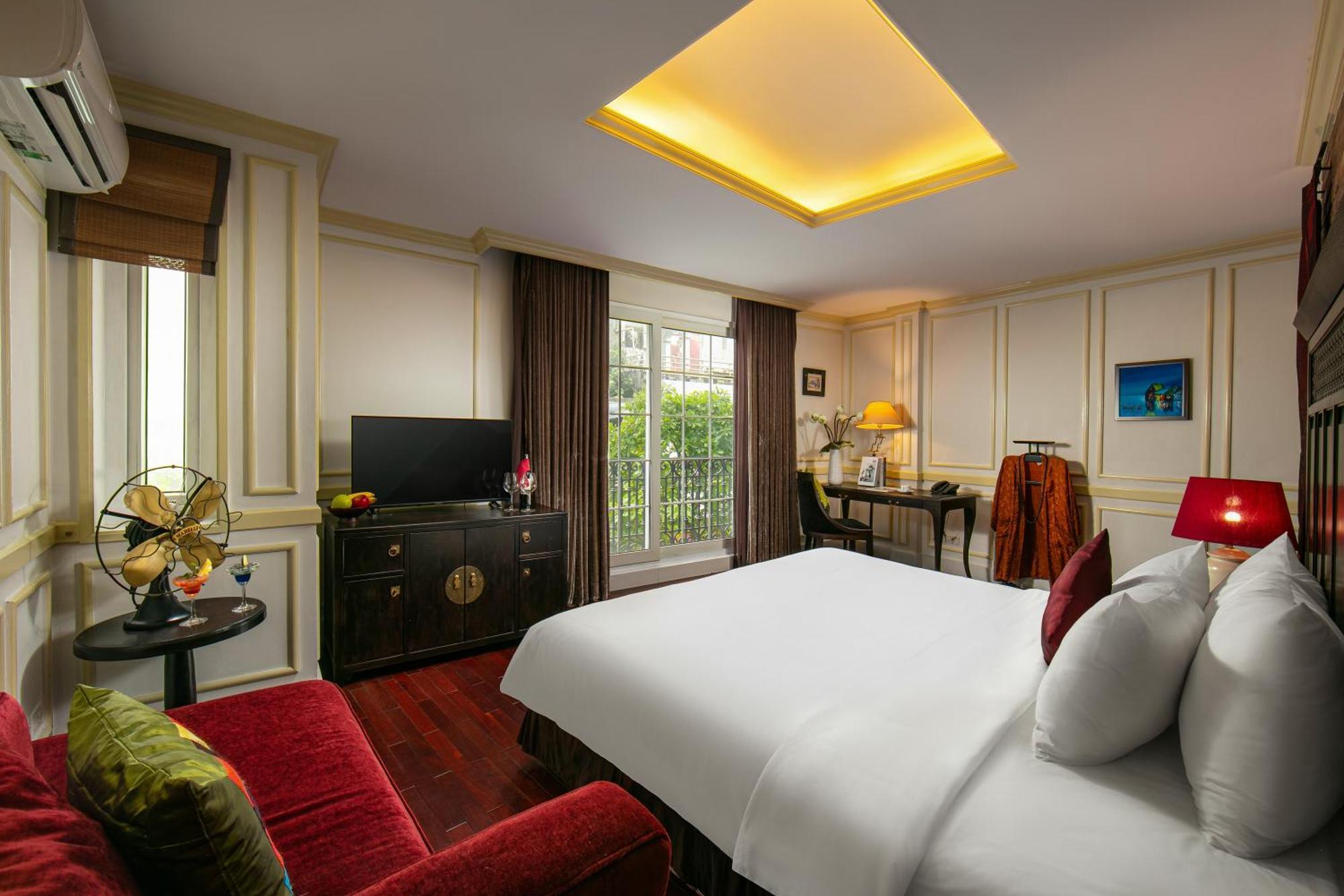 Boutique & Hotel