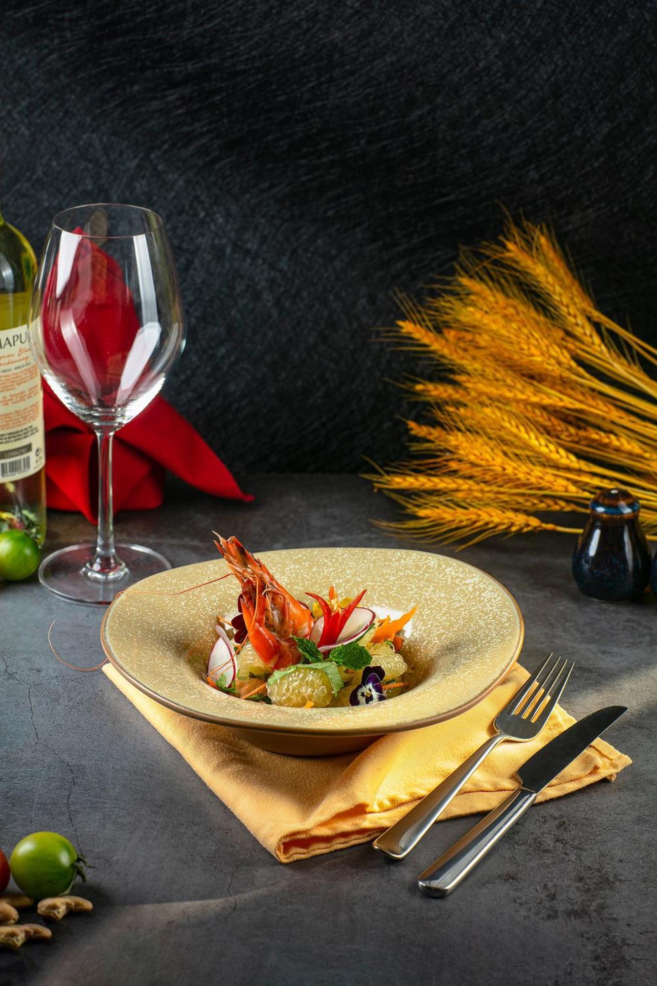 San Grand & 4* Hanoi