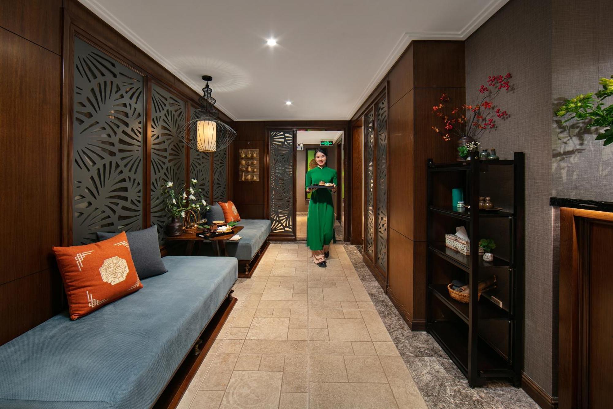 Hotel San Grand &