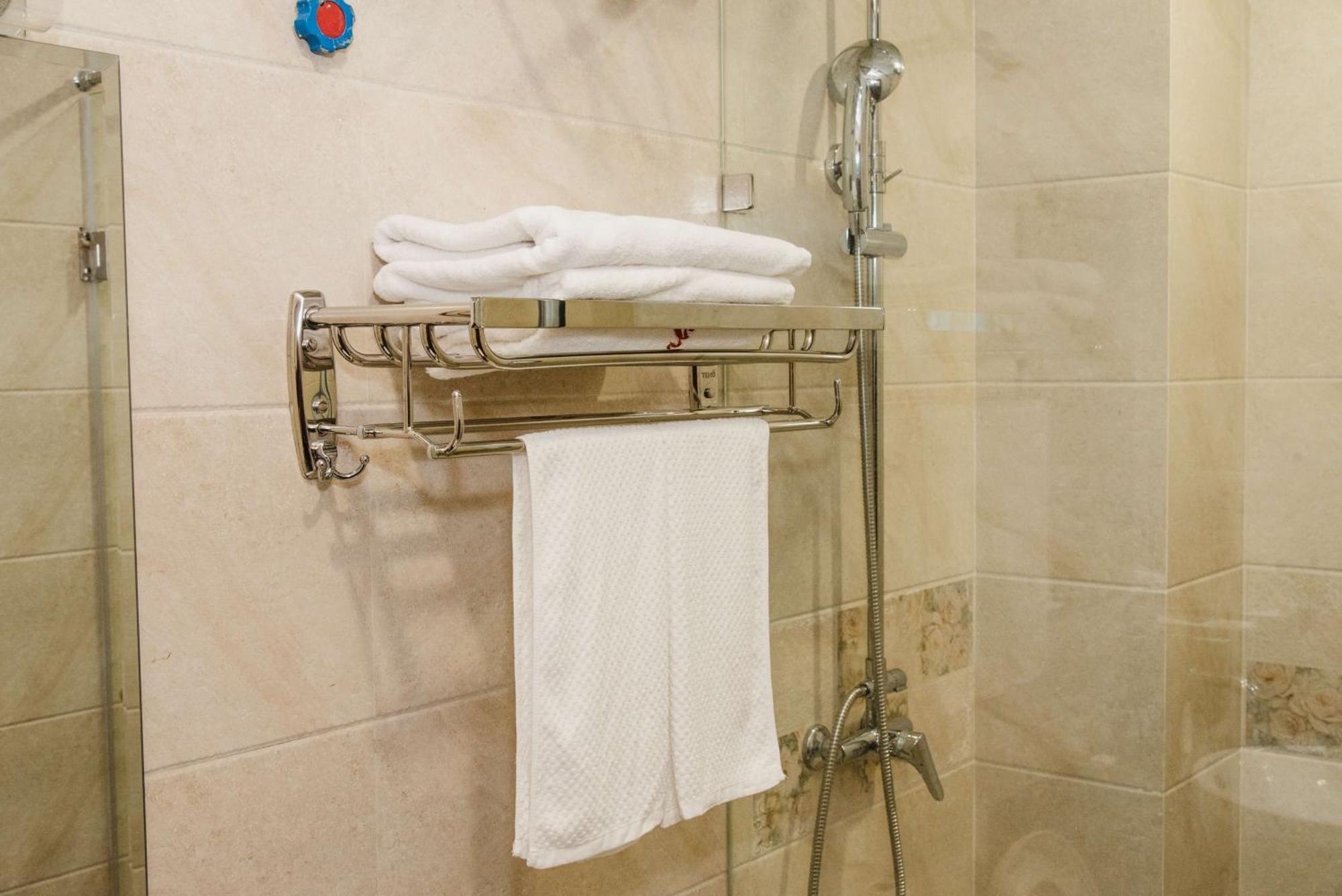 Hotel Vu Linh Hanoi