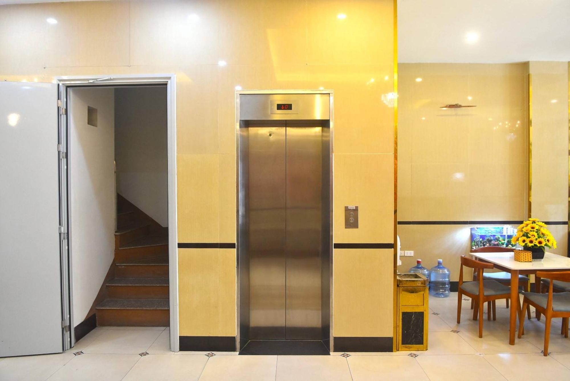 Hotel Reddoorz Thanh Hang Near Me Tri 3*