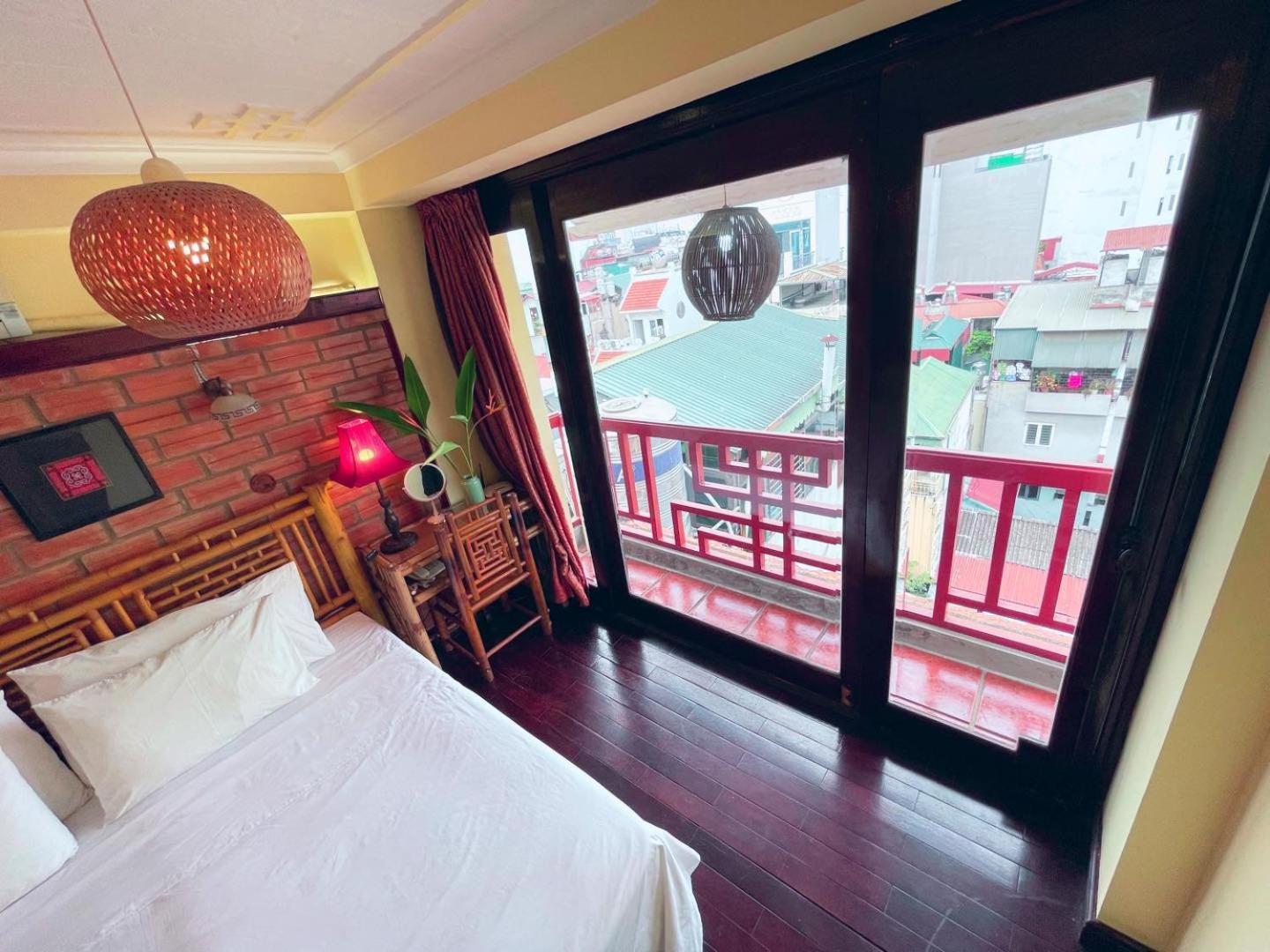 - Maison De Charme Lp * Hanoi