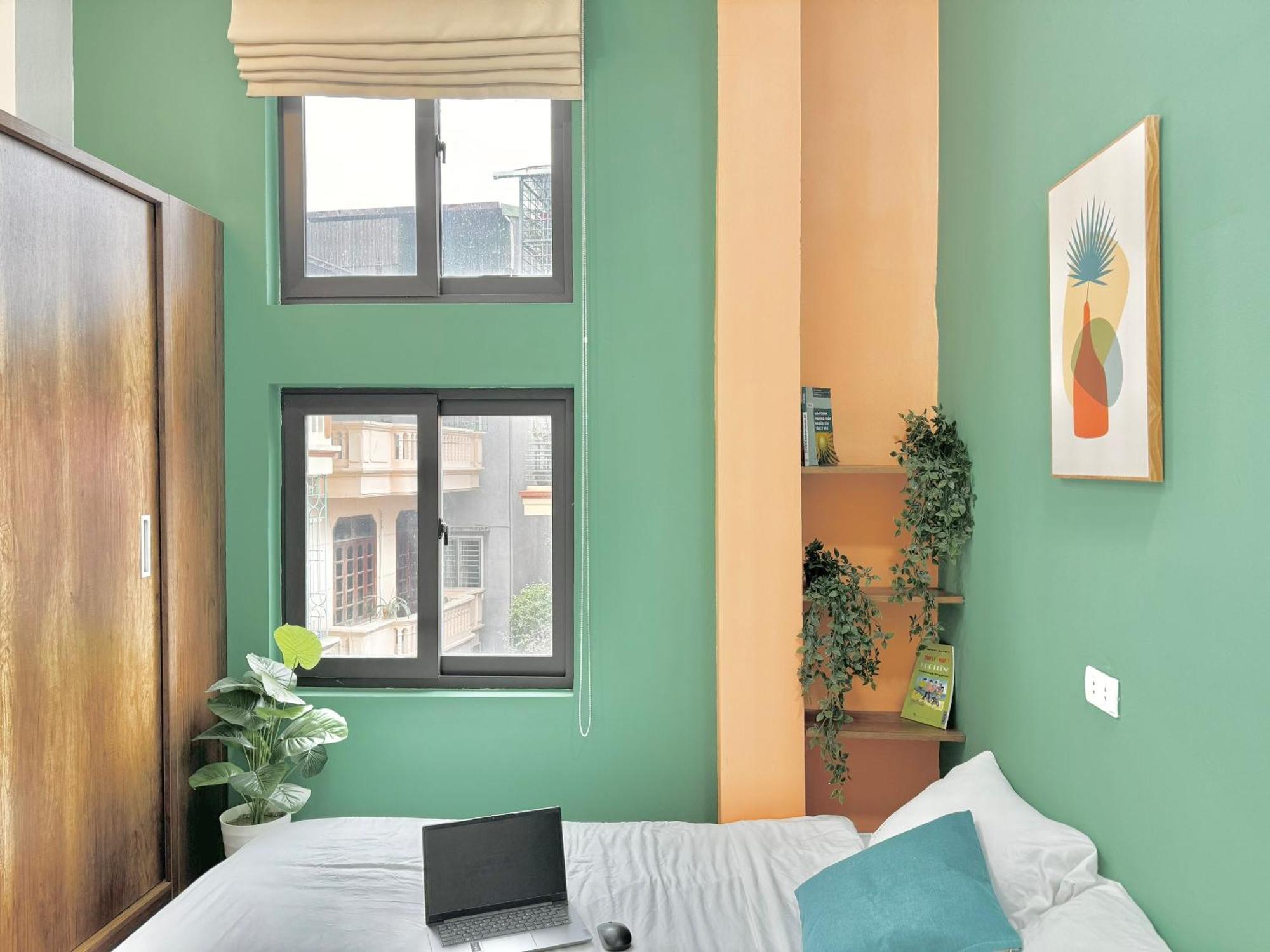 Harmony Lakeside-modern-balcony Apartment
