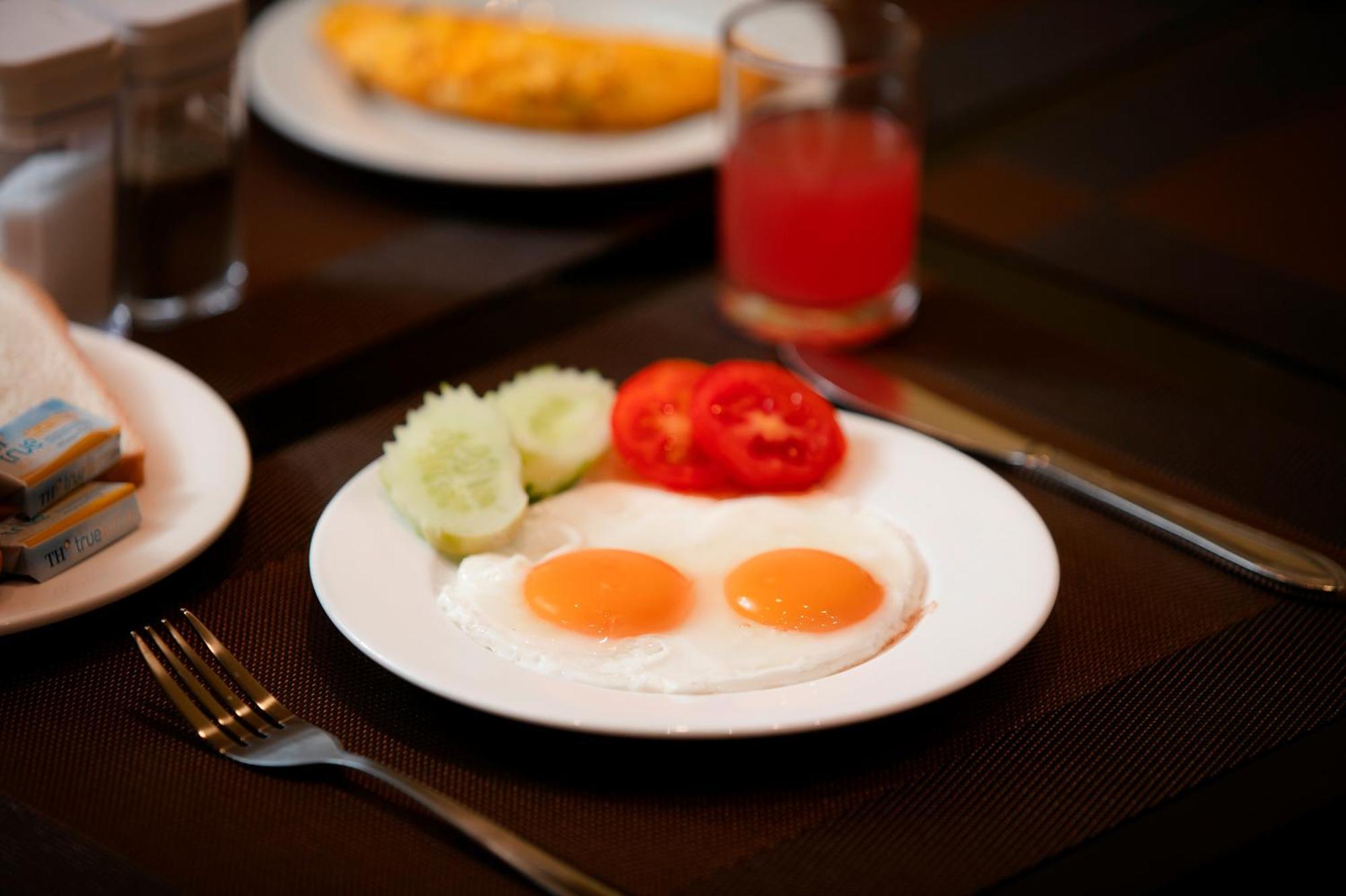 Hotel Harmonia & Hanoi