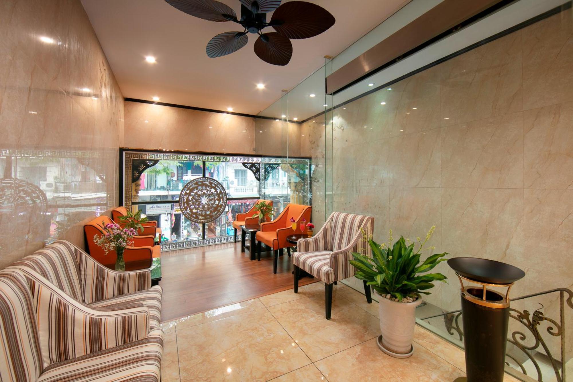 Hotel Harmonia &
