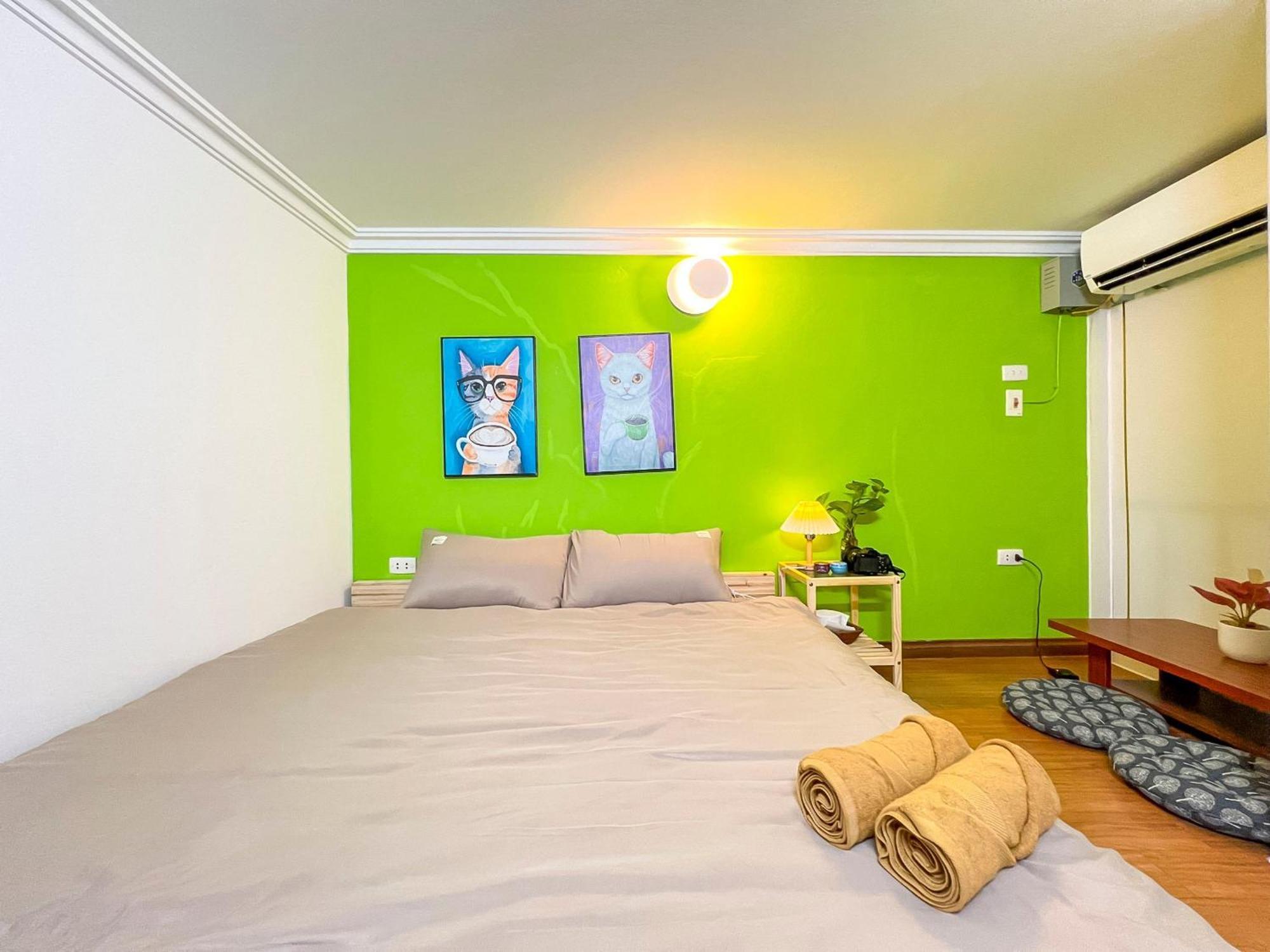 Happy - Nha Pho Co Holiday home Hanoi