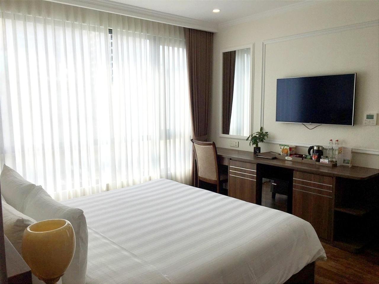 Hotel Hillary 4*
