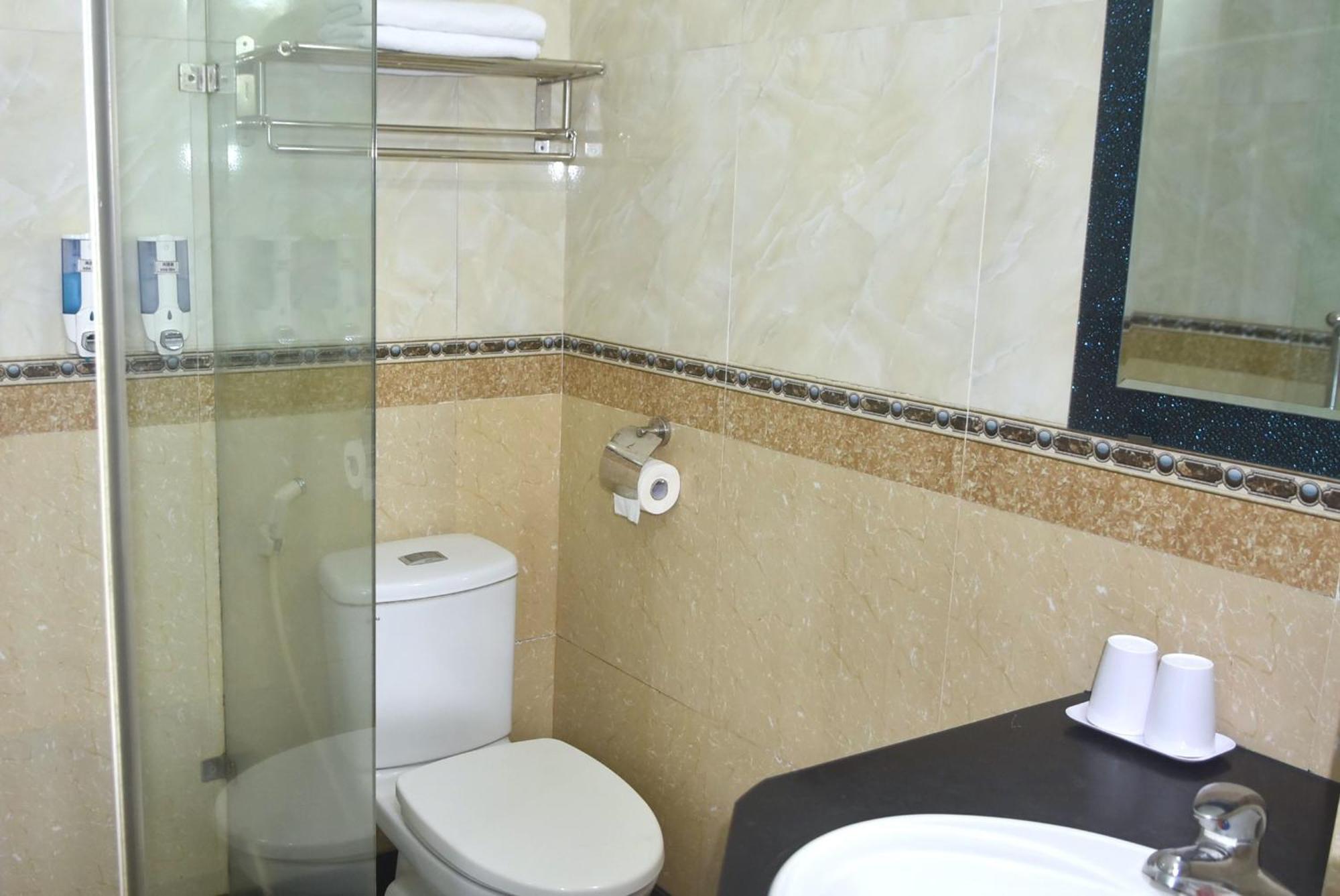 Hotel Reddoorz Thanh Hang Near Me Tri