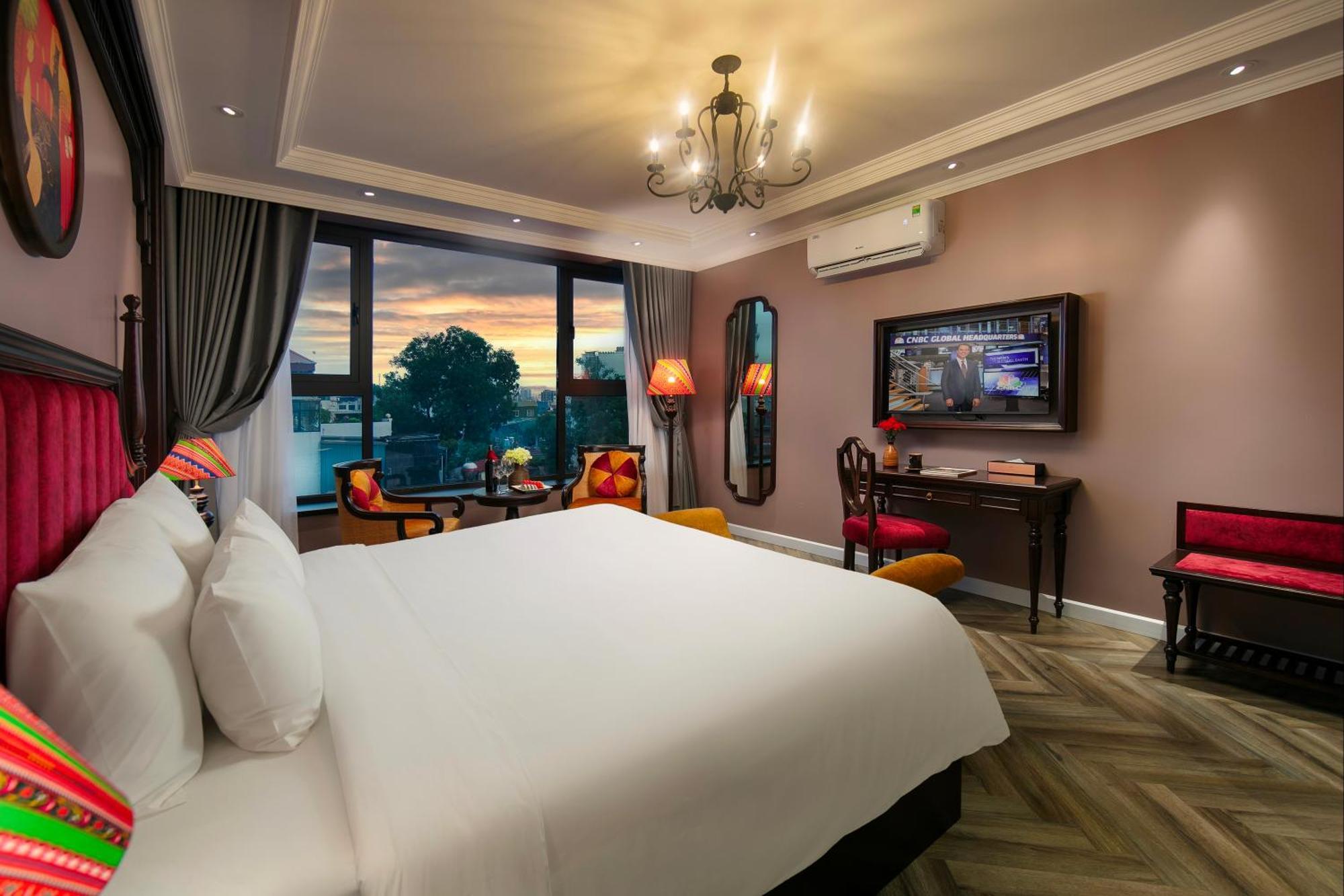 Acoustic & Hotel Hanoi