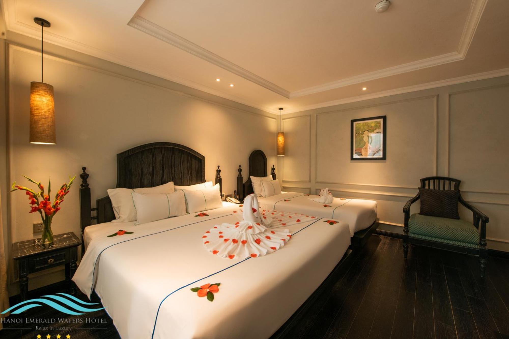 Hotel Emerald Waters Valley