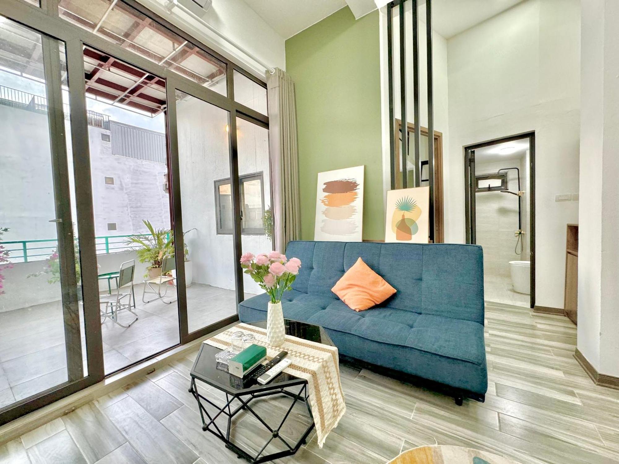 Harmony Lakeside-modern-balcony Hanoi