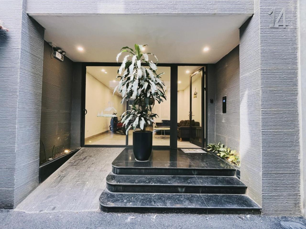 4 - Cheap Price 2 Bedroom Near West Hanoi