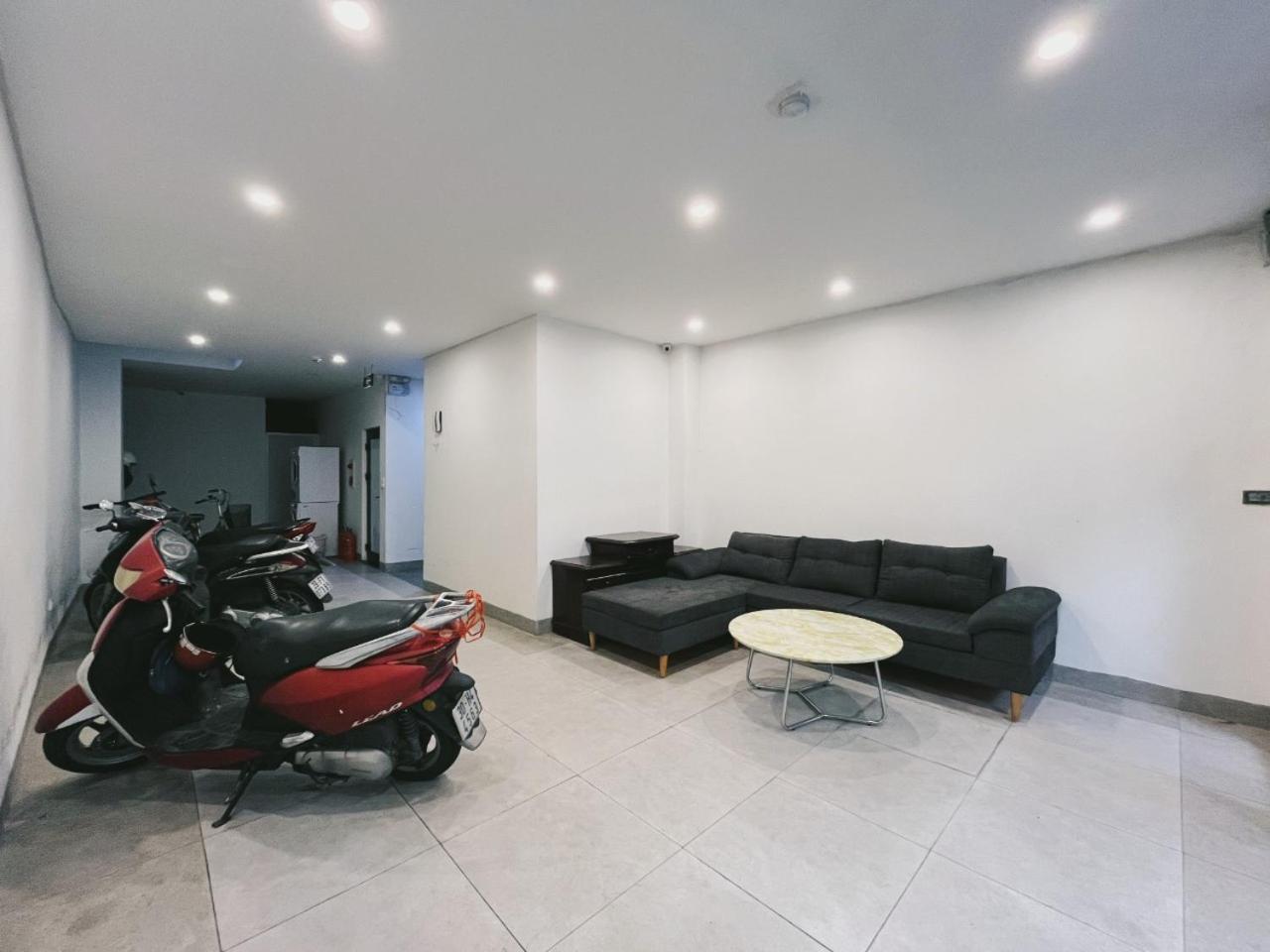4 - Cheap Price 2 Bedroom Near West Apartment Hanoi