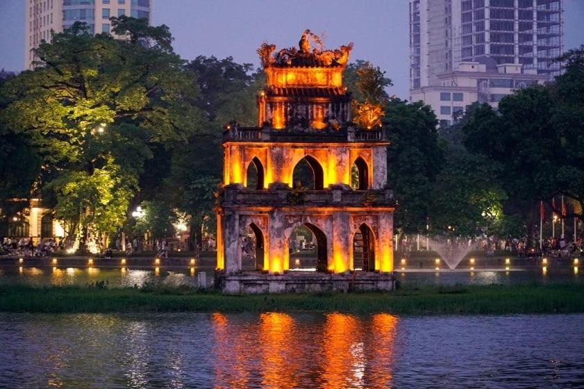 Ở trọ Tropical Land Little *