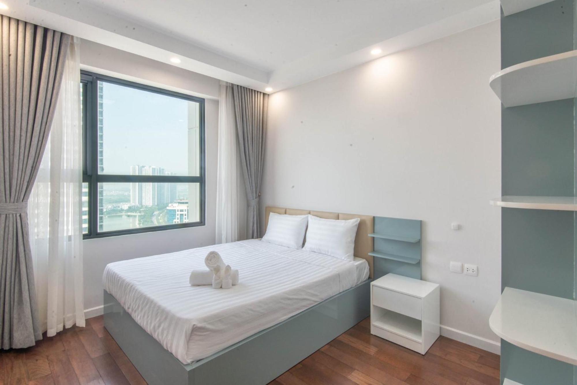 Harmony Vinhomes D'capitale *