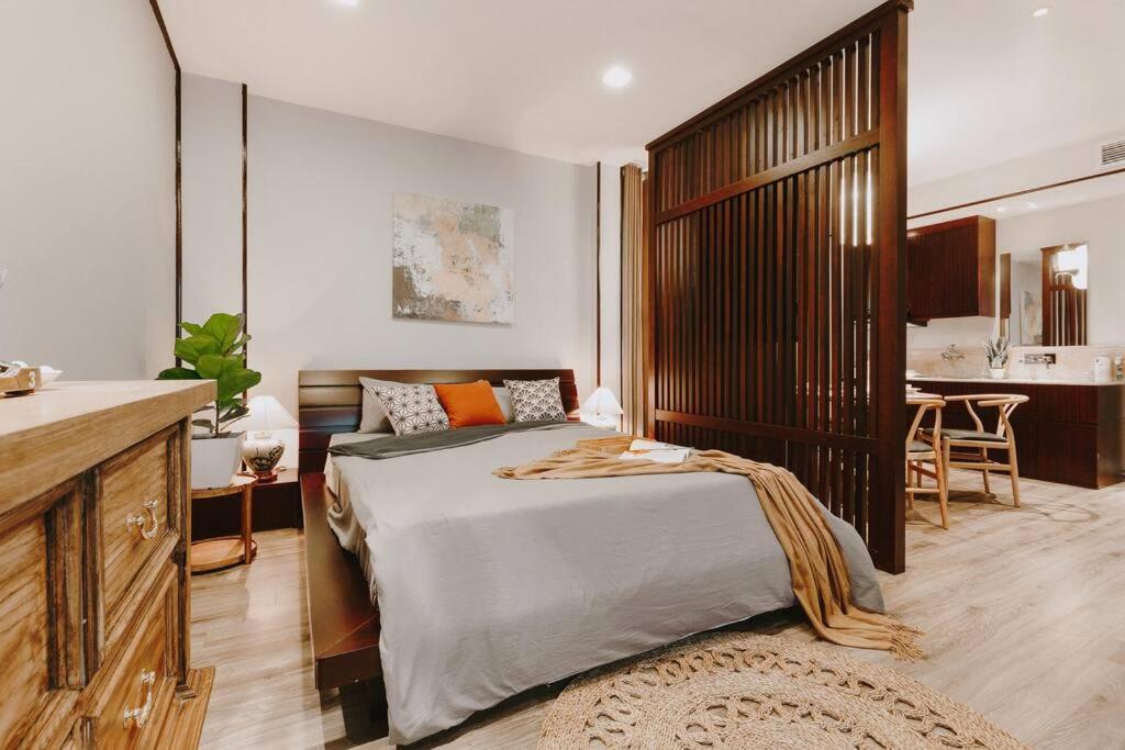 Casa de hóspedes Giua Long Ha Noi - 10 Phut Den Pho Co *