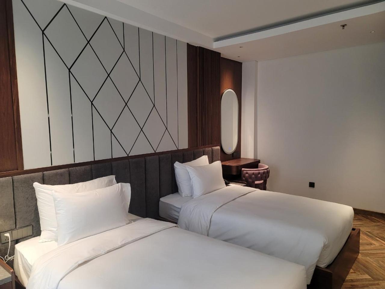 H Ha Noi Hotel 4*
