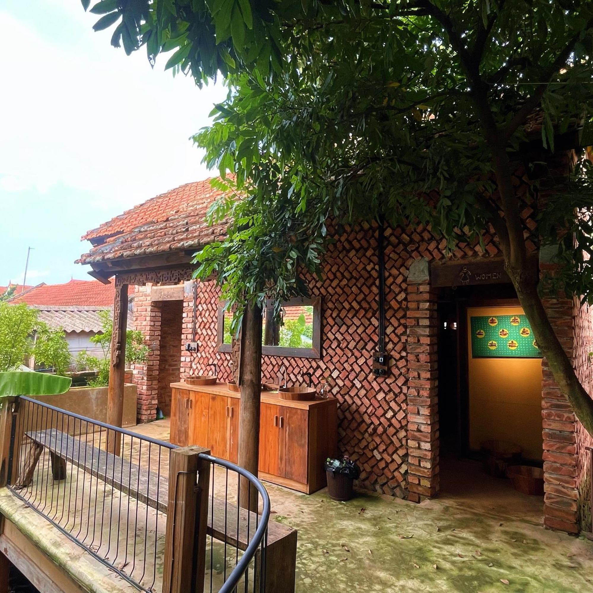 Doai Duong Lam Bed & Breakfast *