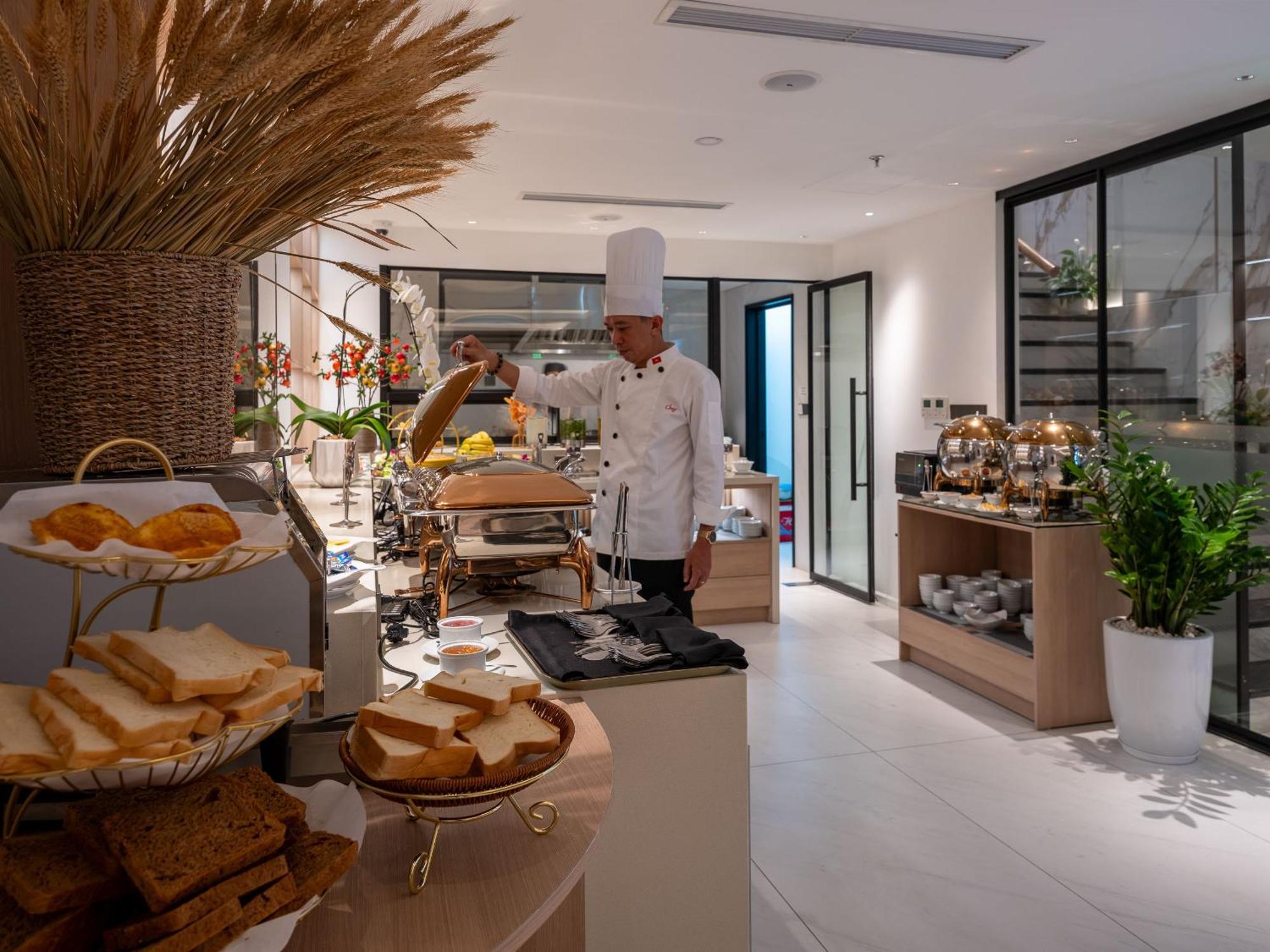 Hotel H Ha Noi 4*