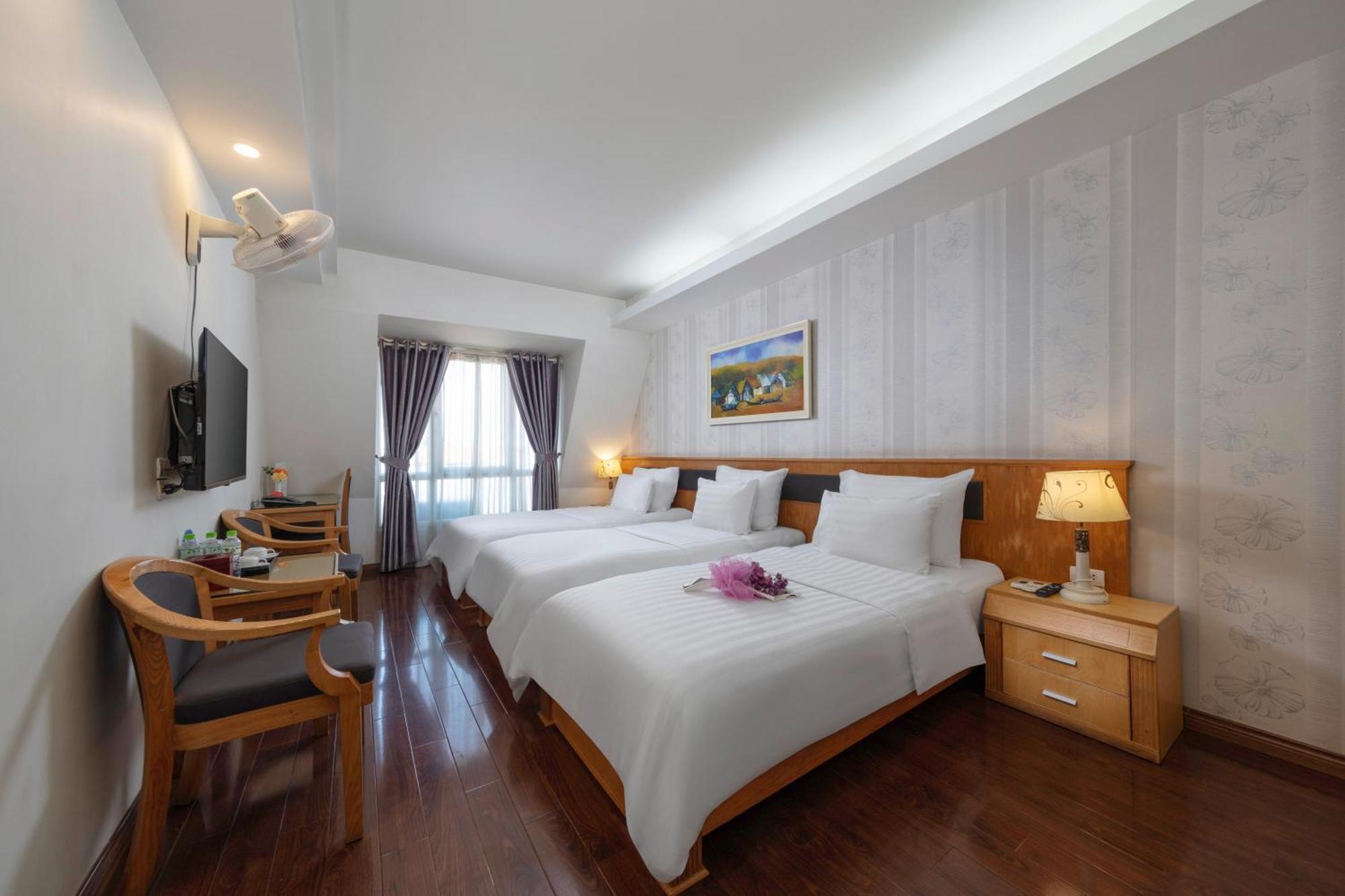 Sky Hotel Hanoi