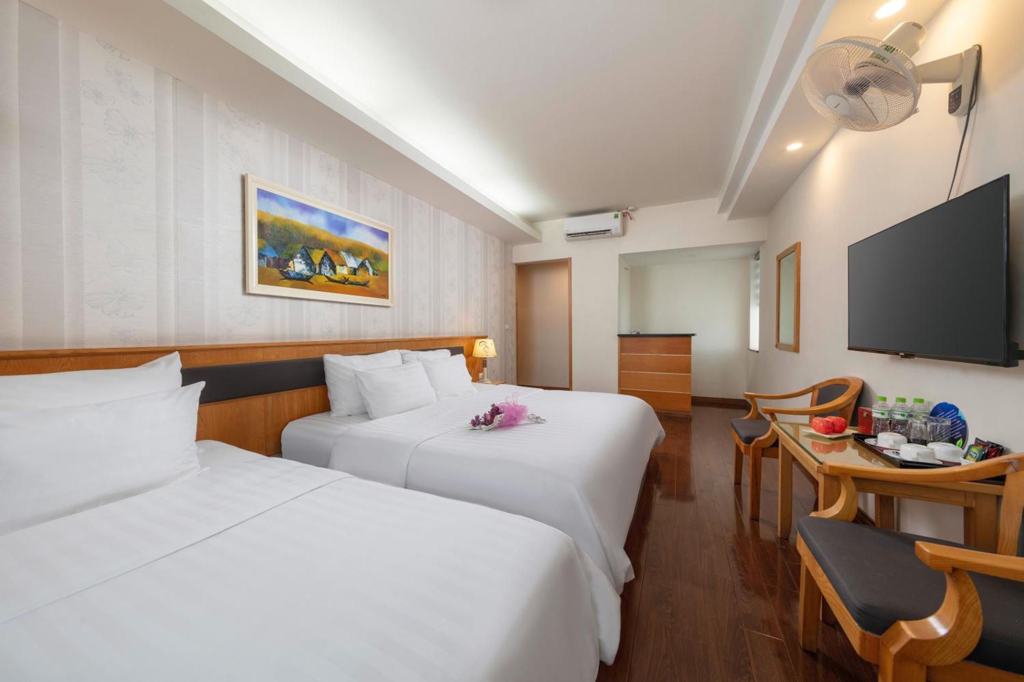 Hotel Sky
