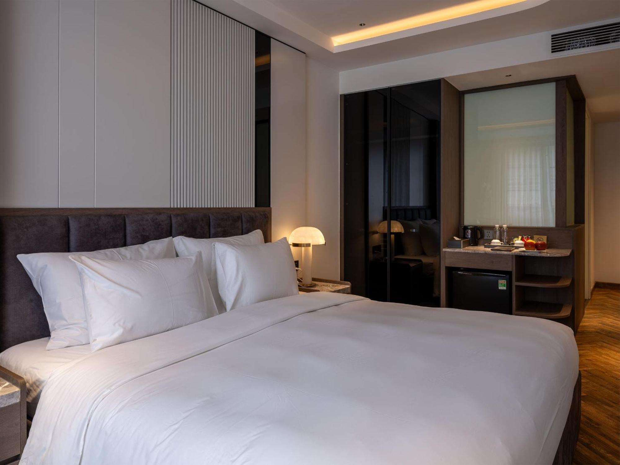 Hotel H Ha Noi 4*
