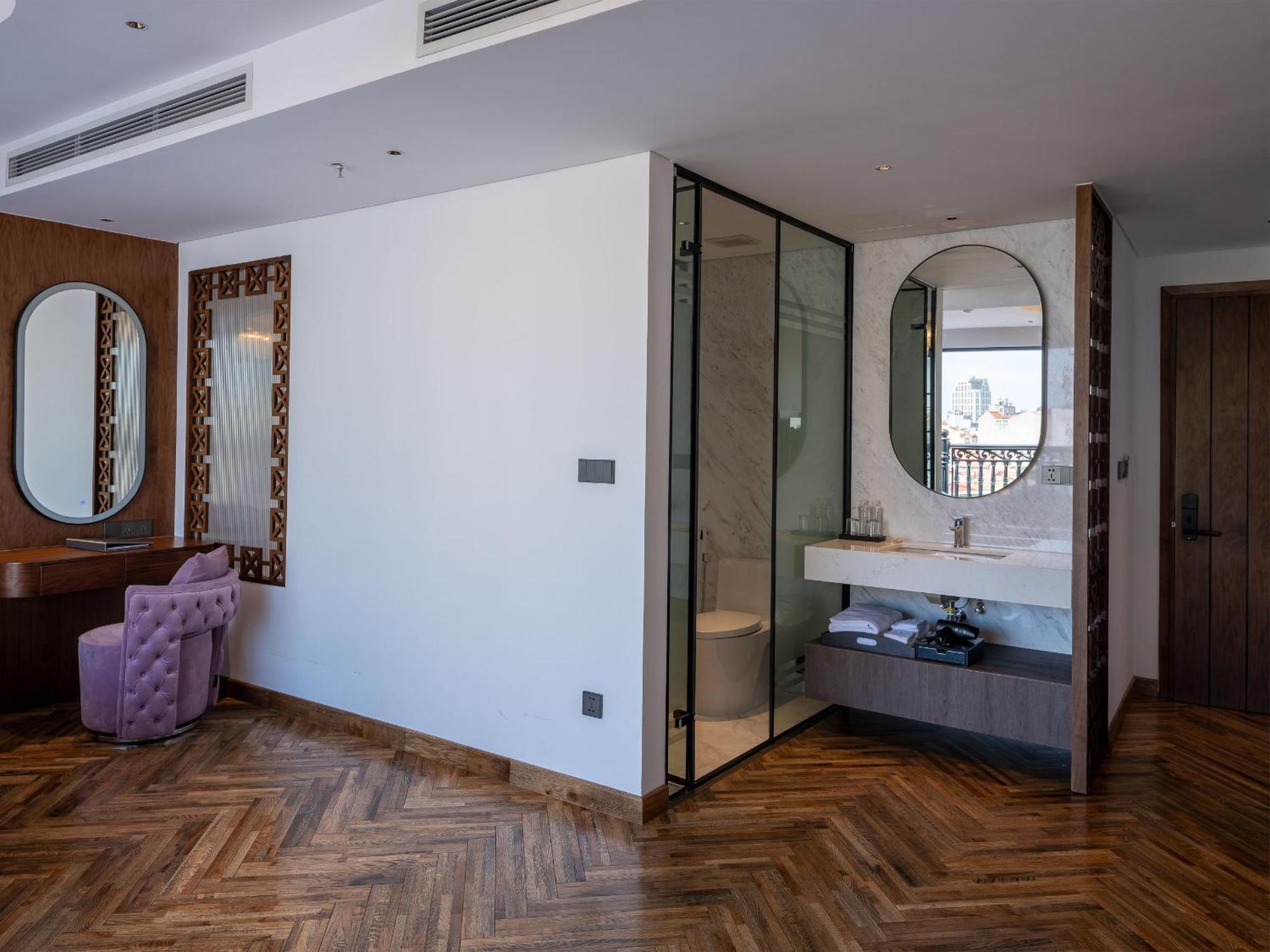 Hotel H Ha Noi 4*