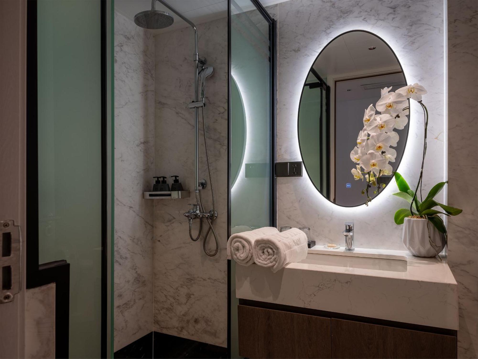 H Ha Noi Hotel 4*