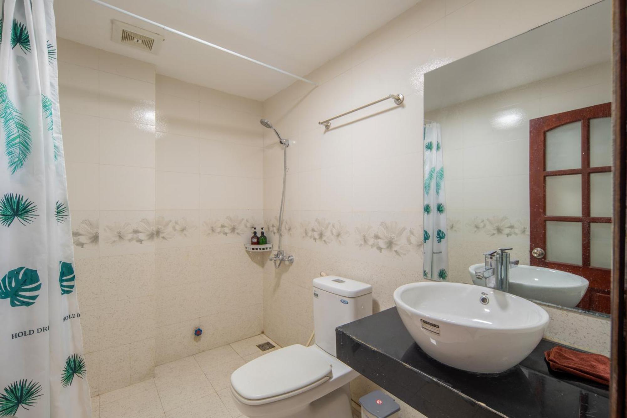 Apartment Holly's Elegance Retreat With Bathtub In Old Quarter