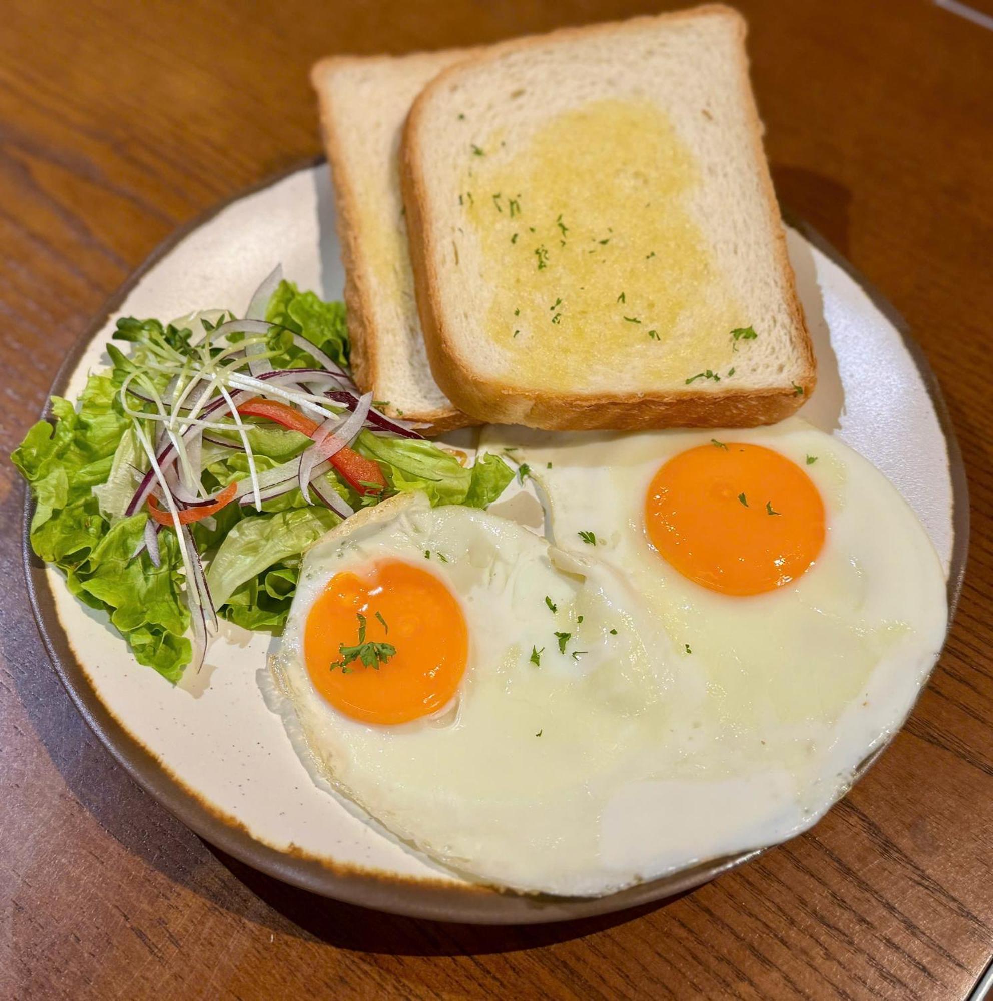 Quiri Hostel Hanoi