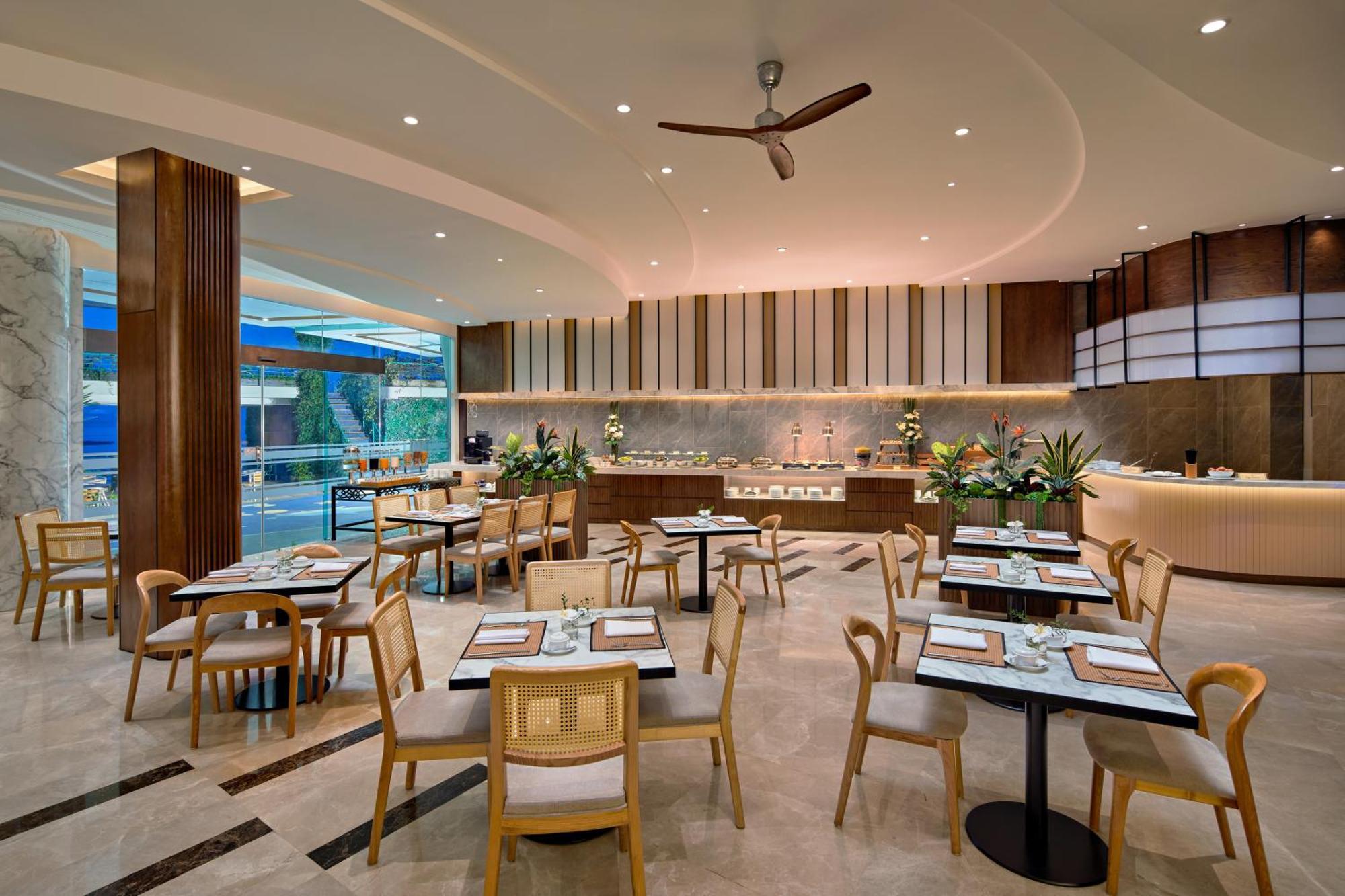 The Club & Residences Hotel 4*