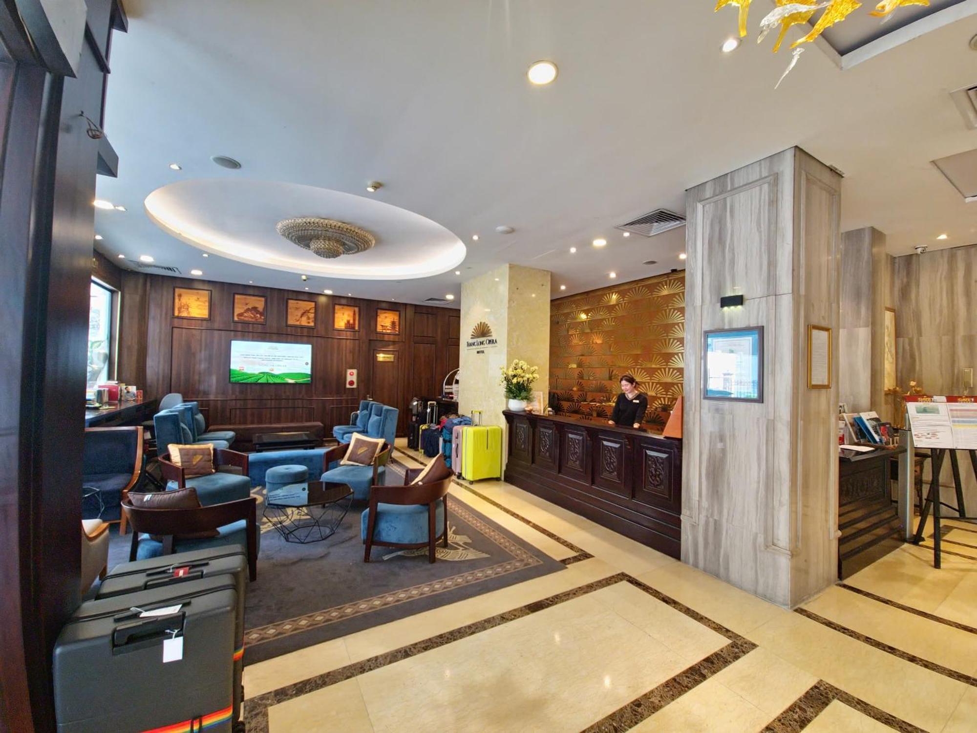 Thang Long Opera Hotel