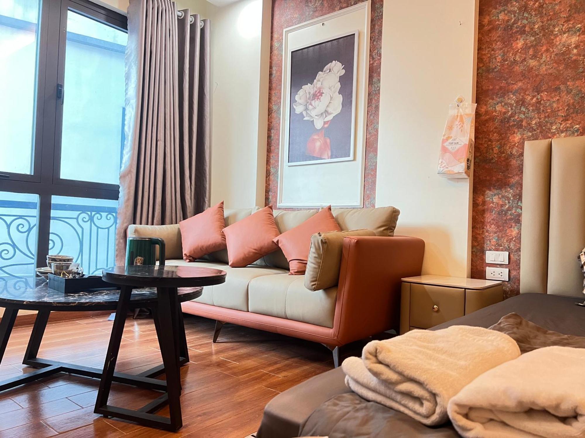 Venus Trung Phung Apartment *