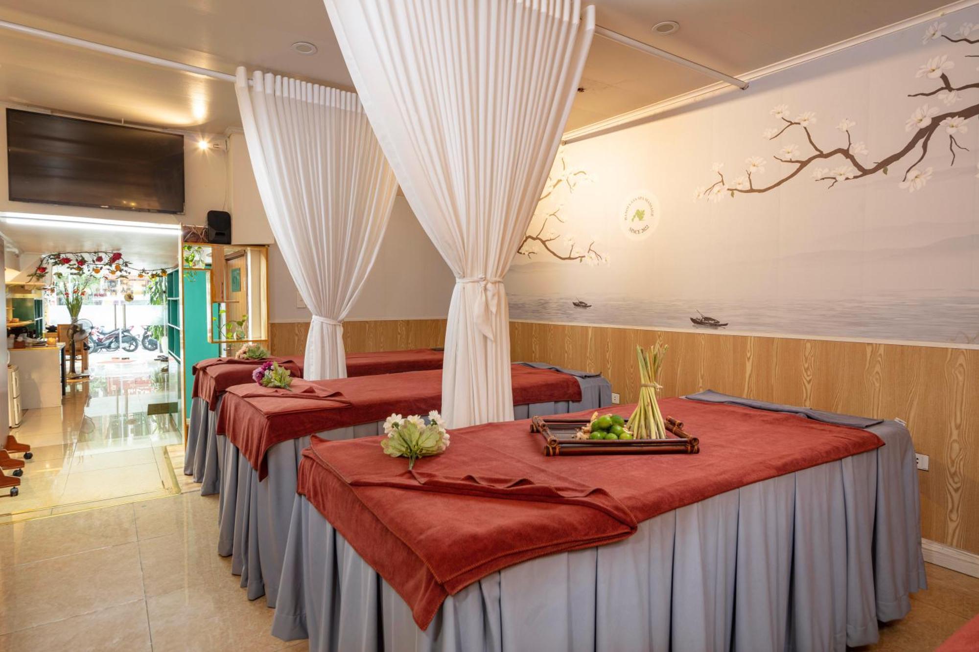 Hotel Aria & Hanoi