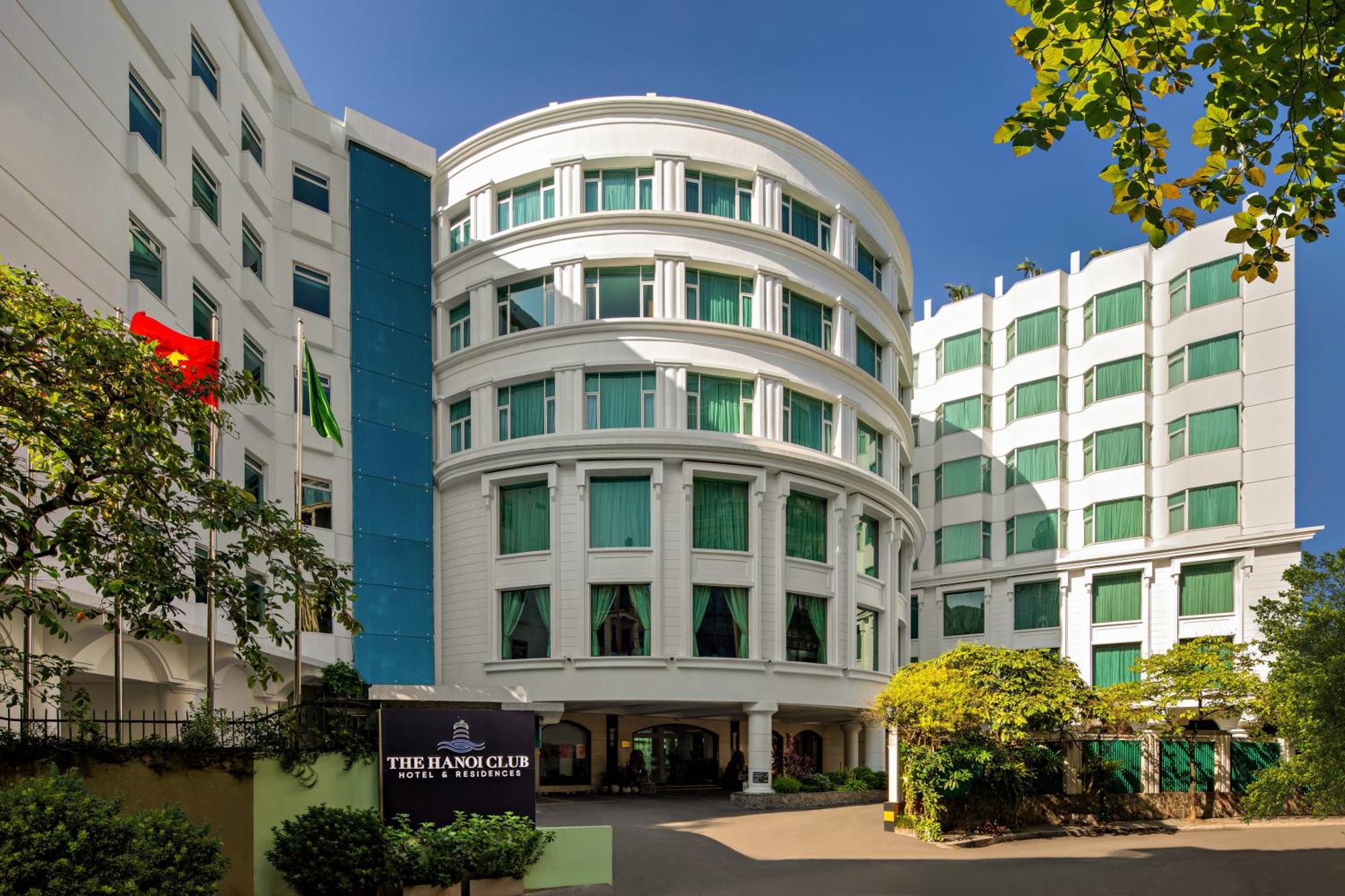 Hotel The Club & Residences 4*