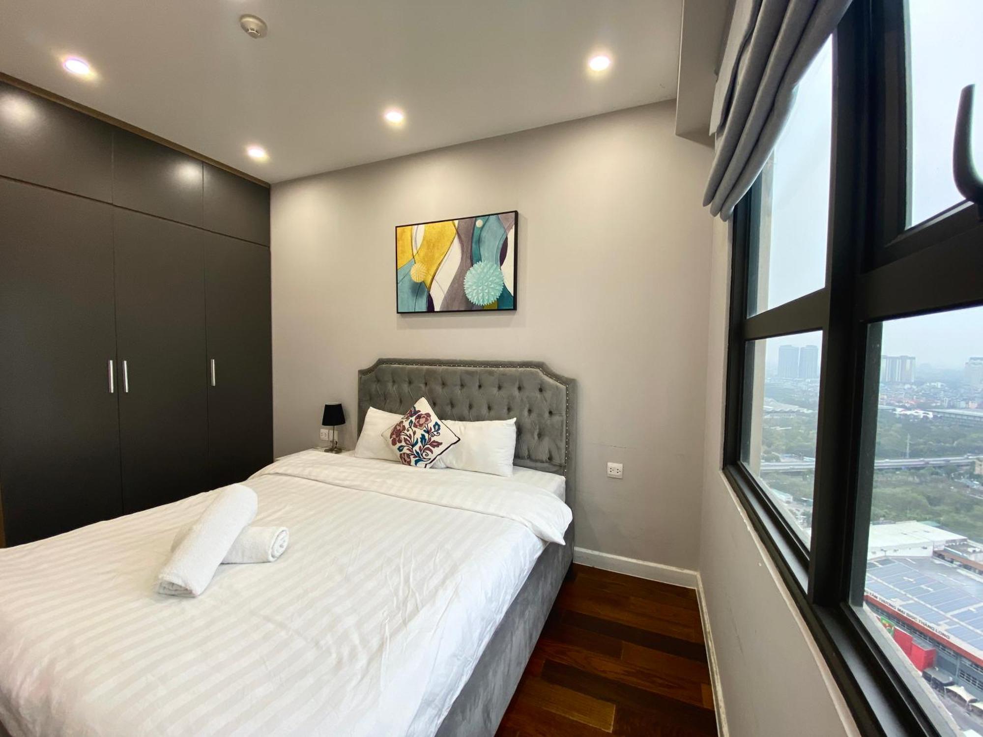 Qmp - Vinhomes D'capitale Tran Duy Hung Hanoi