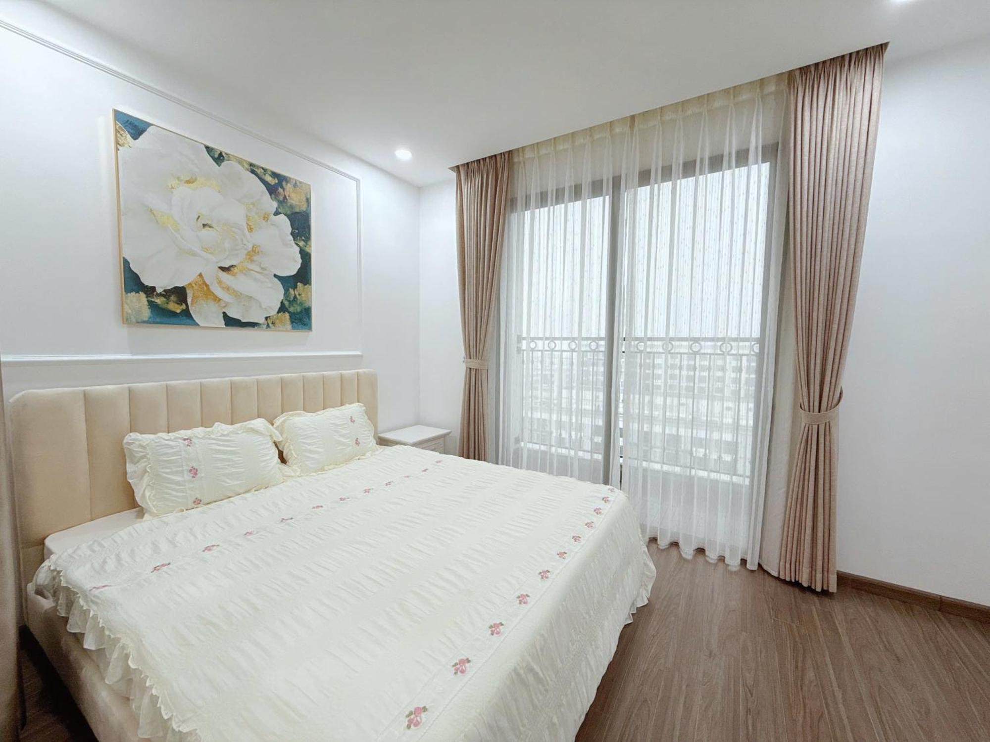 L'amie - Vinhomes Times Apartment
