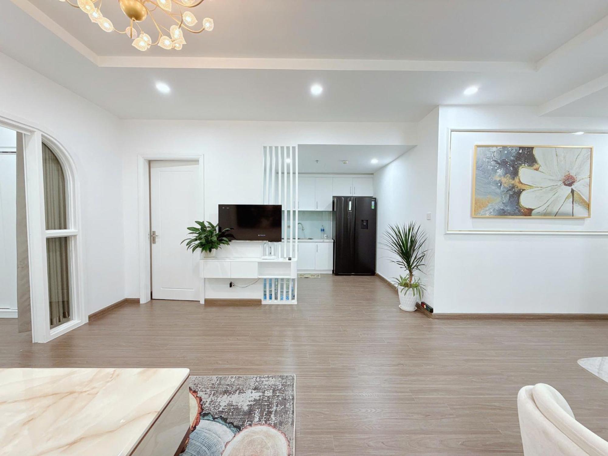 L'amie - Vinhomes Times Hanoi